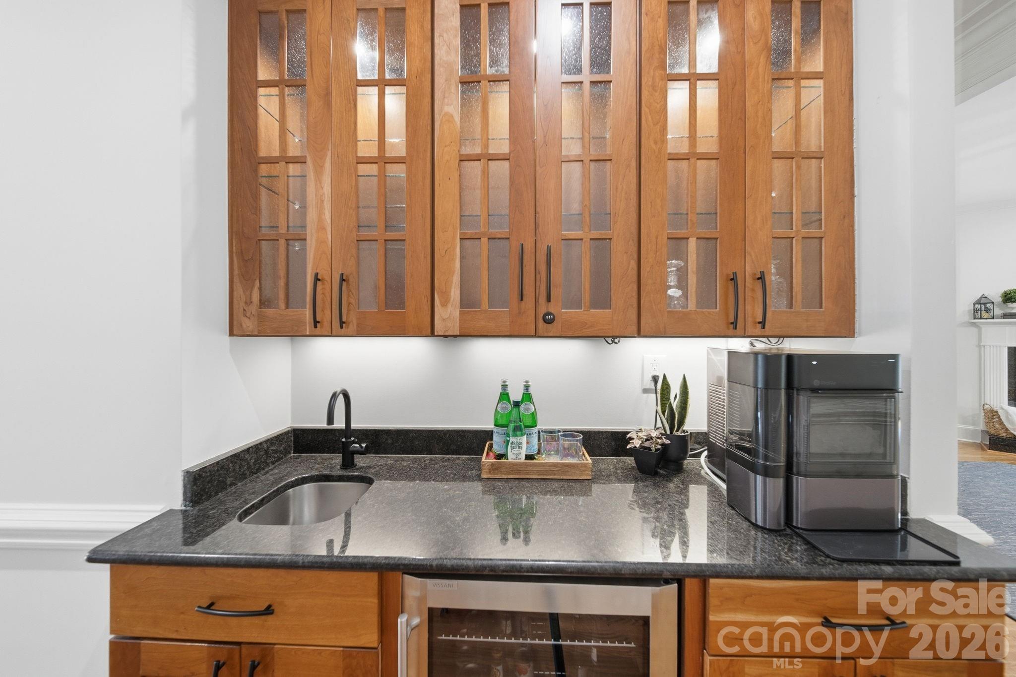 1802 Summit View Place — Waxhaw