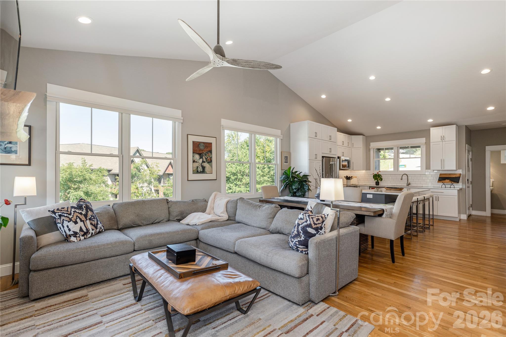 301 Ava Lane — Asheville