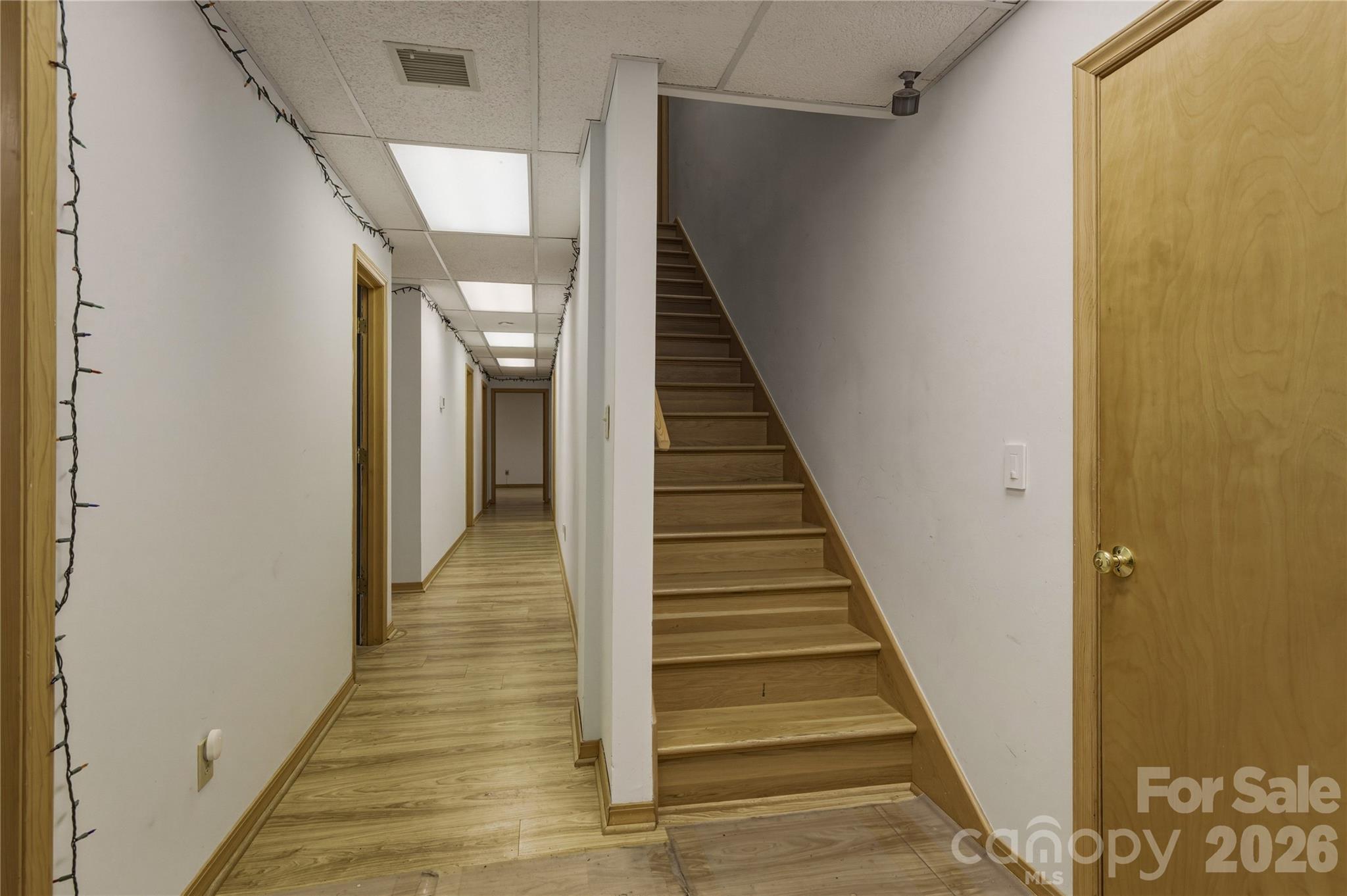 213 Hospital Avenue — Lenoir