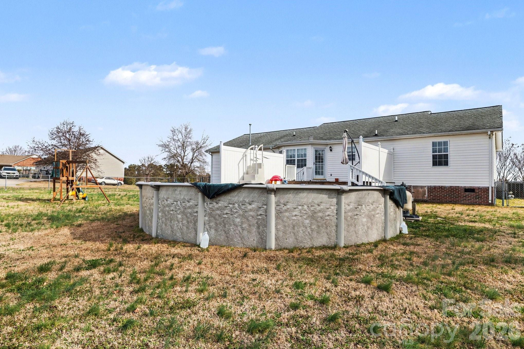 1976 Mcilwain Road — Lancaster