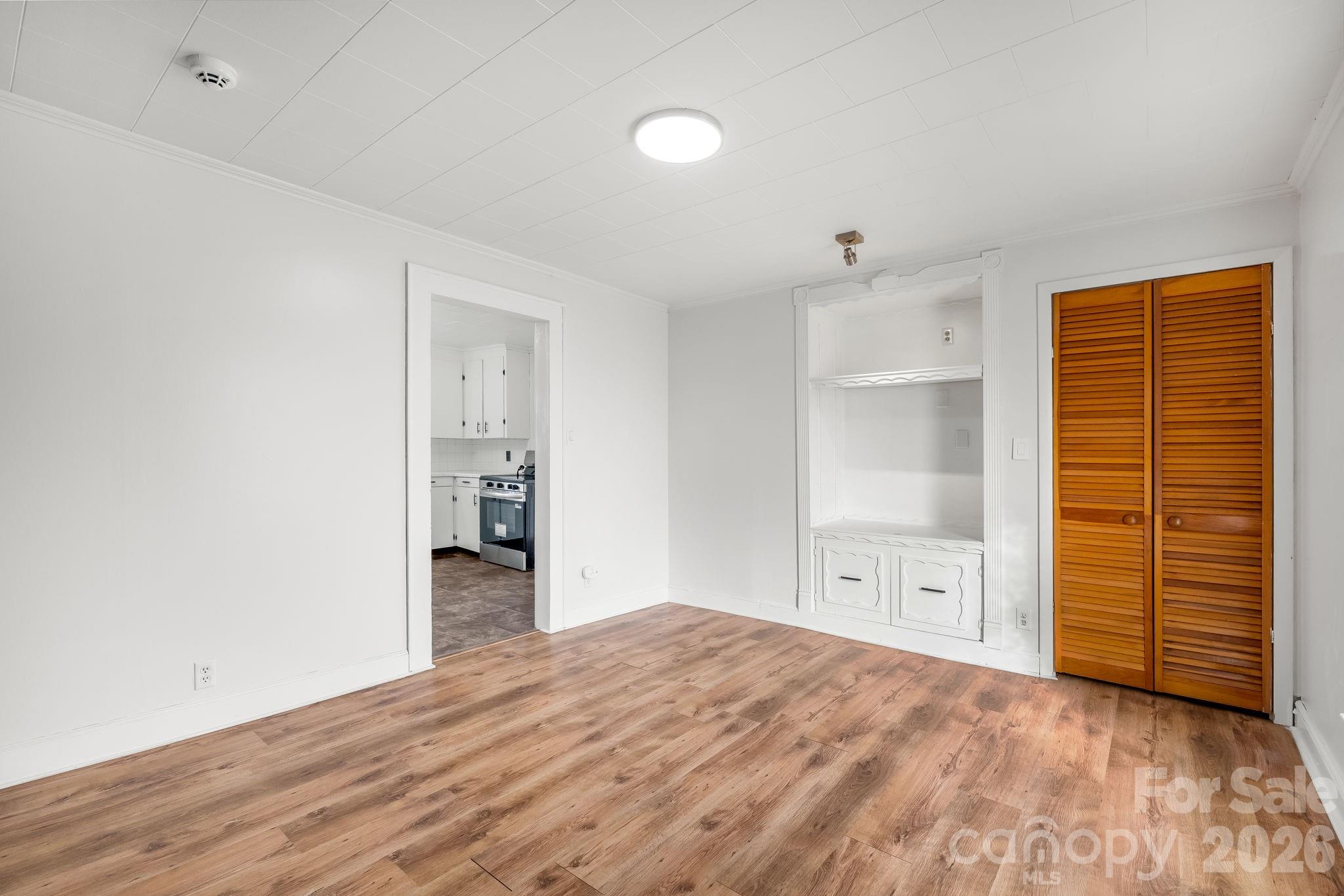 618 Live Oak Street — Shelby