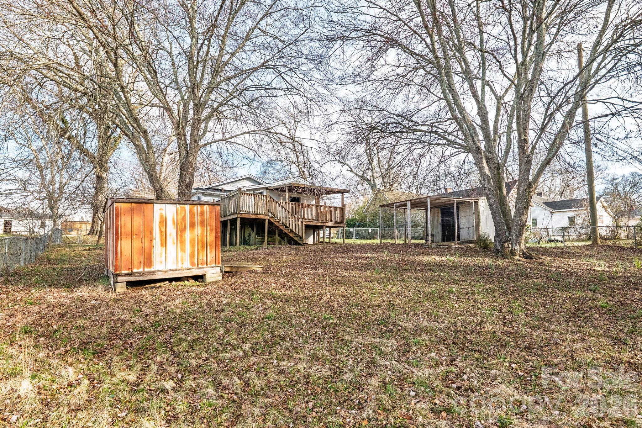 618 Live Oak Street — Shelby