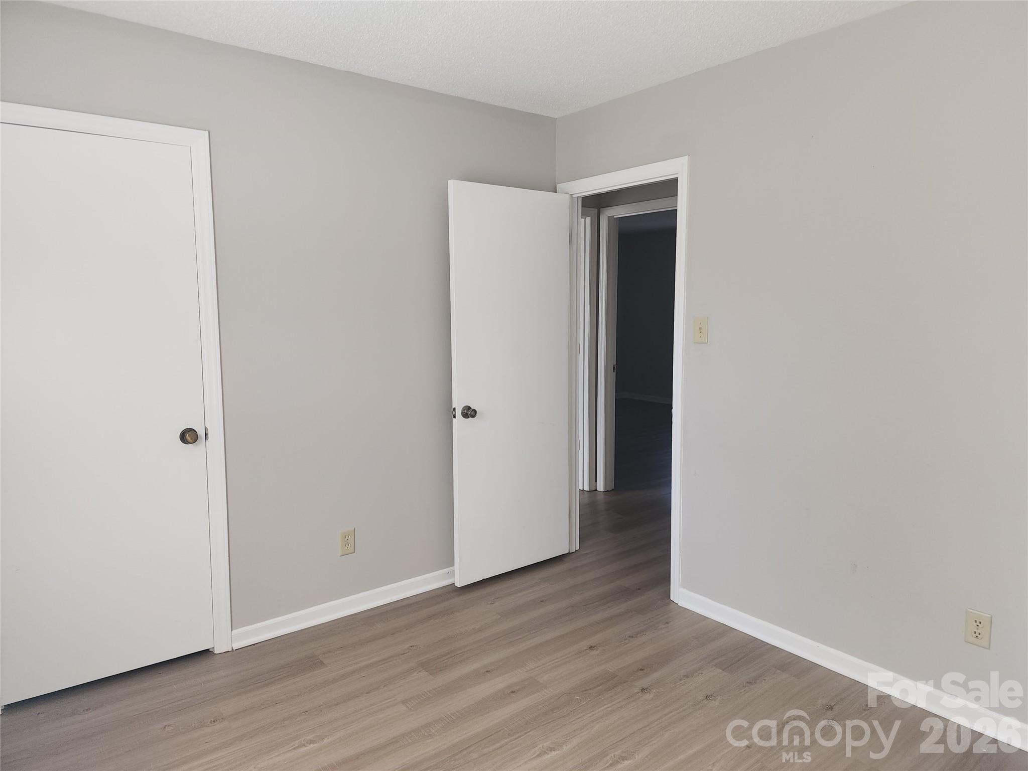 150 Autumn Leaf Road — Troutman