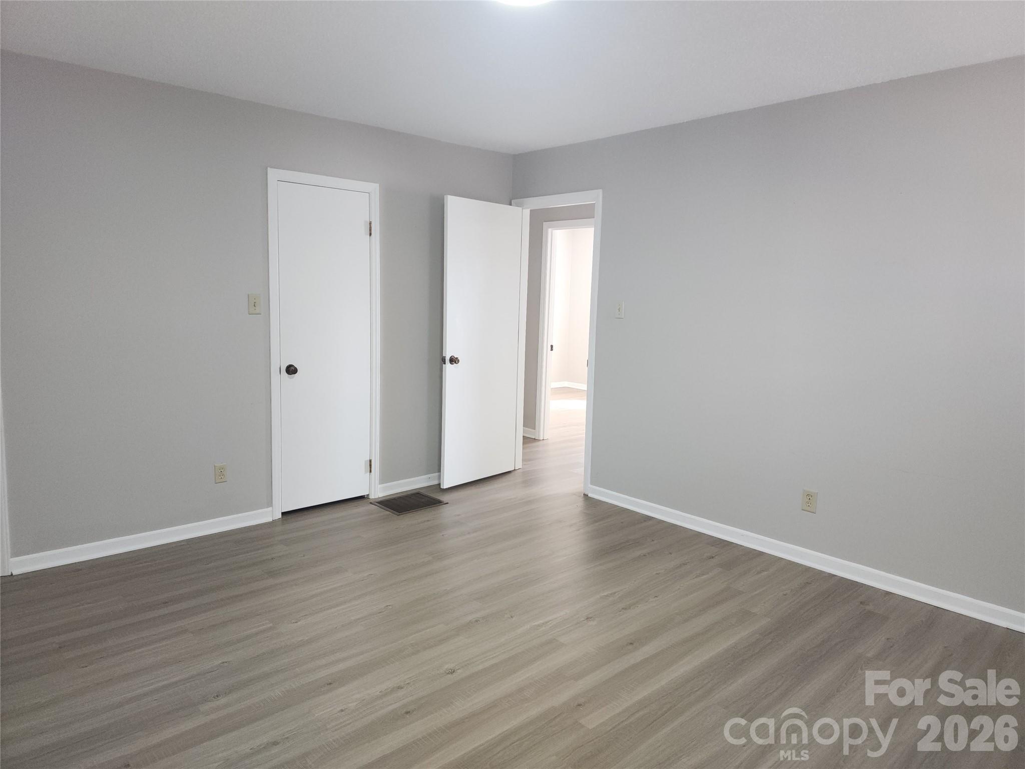150 Autumn Leaf Road — Troutman