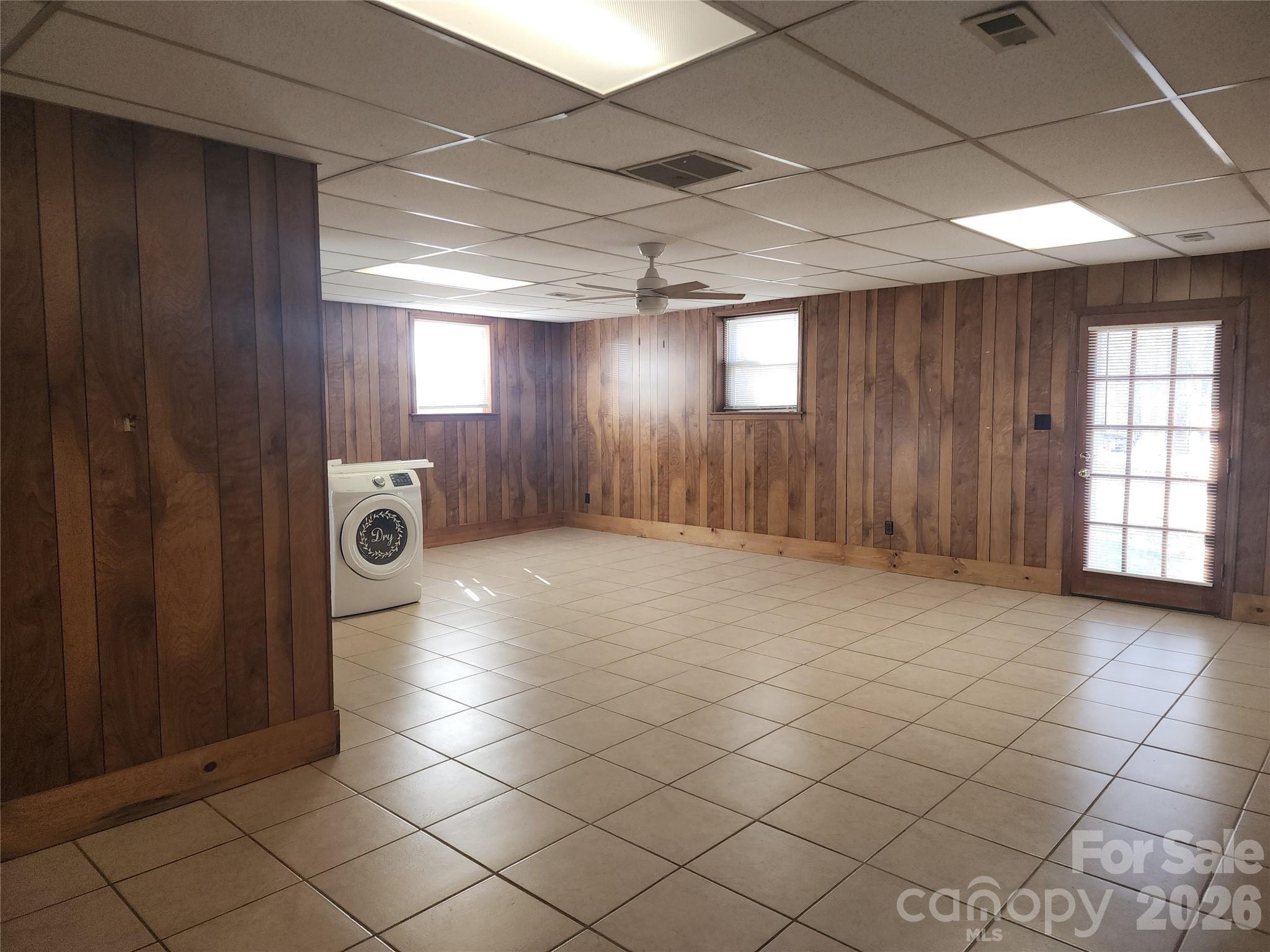 150 Autumn Leaf Road — Troutman
