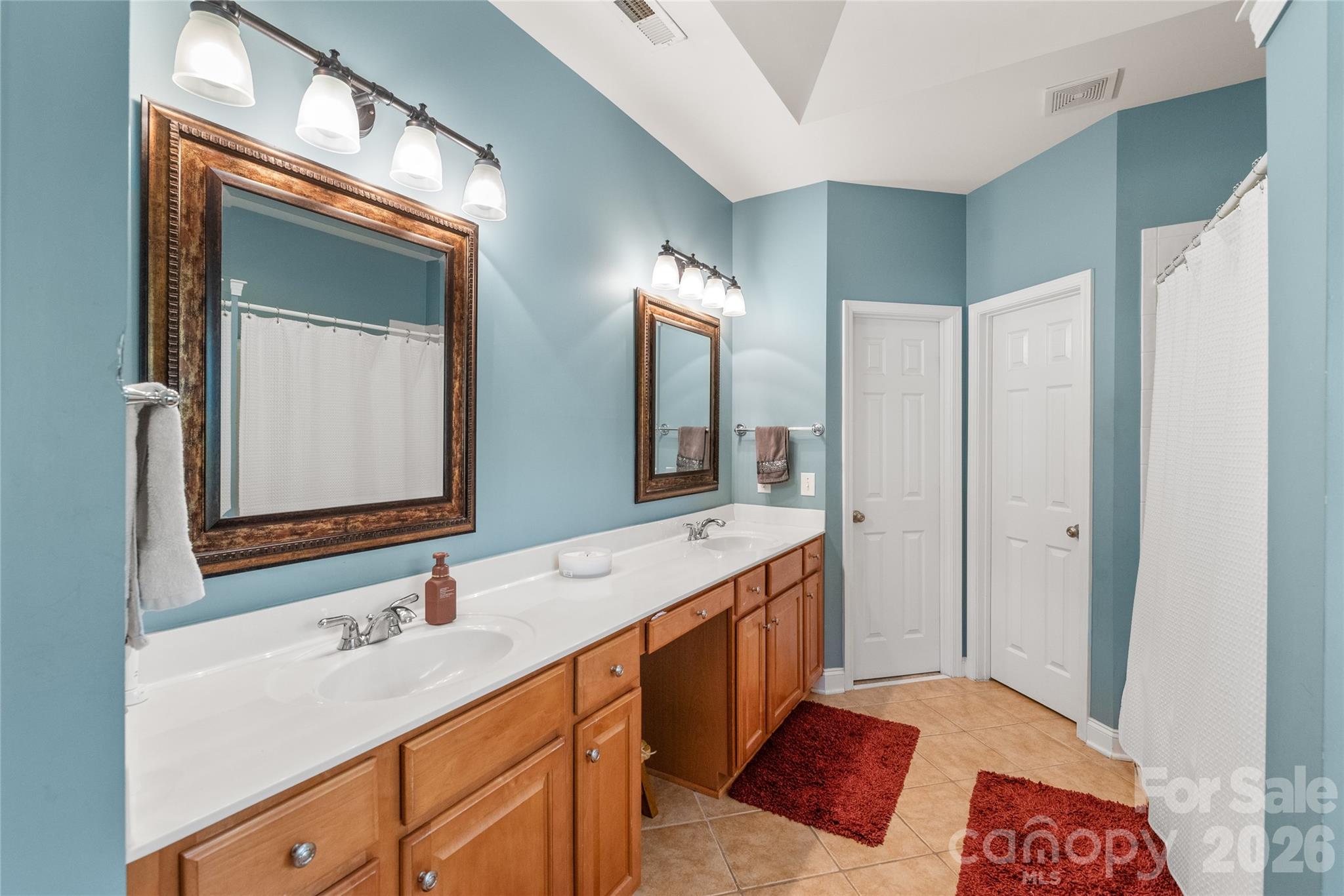 1431 Piper Court — Concord