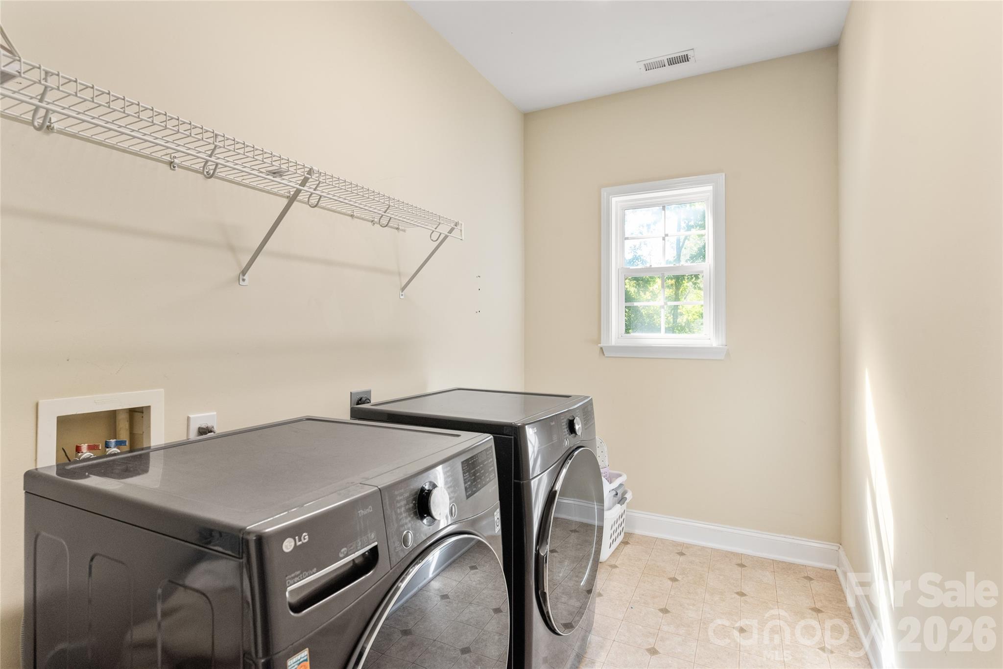 1431 Piper Court — Concord