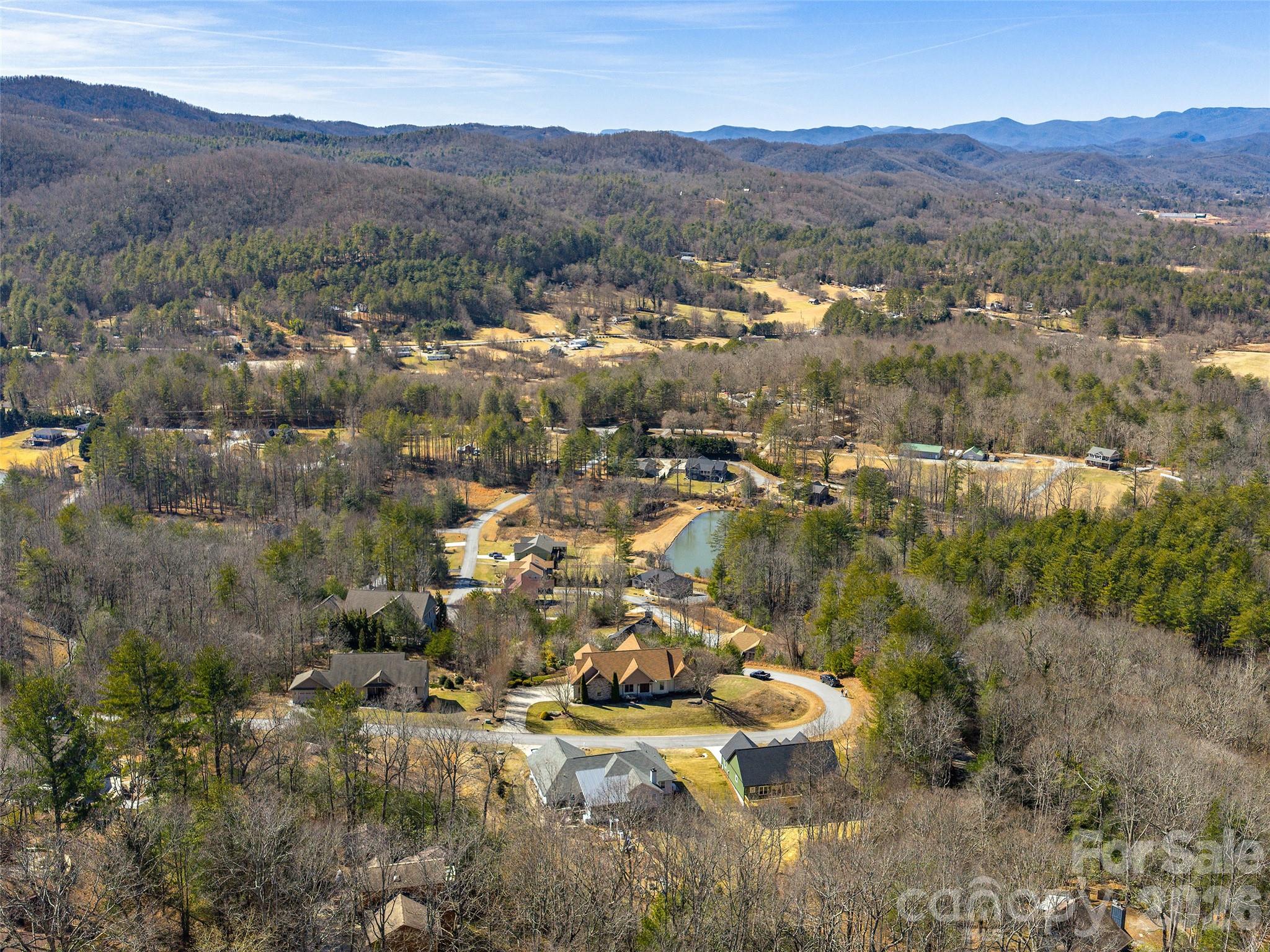 399 Crystal Heights Drive — Hendersonville