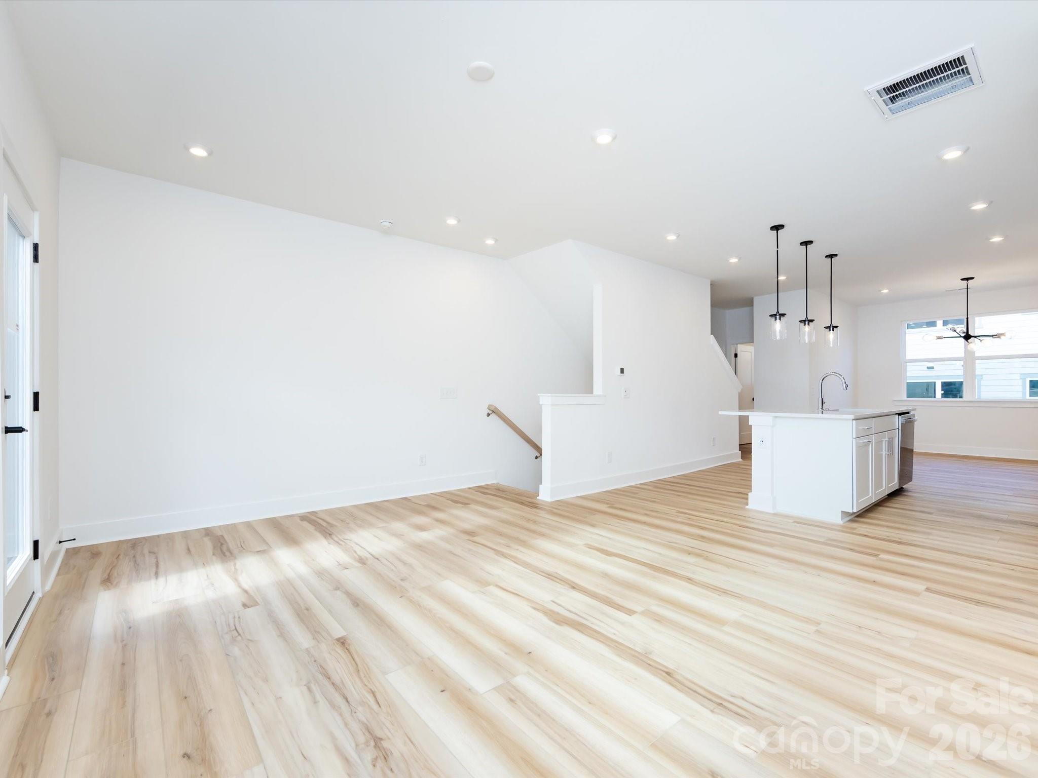 7022 Impulse Court — Charlotte