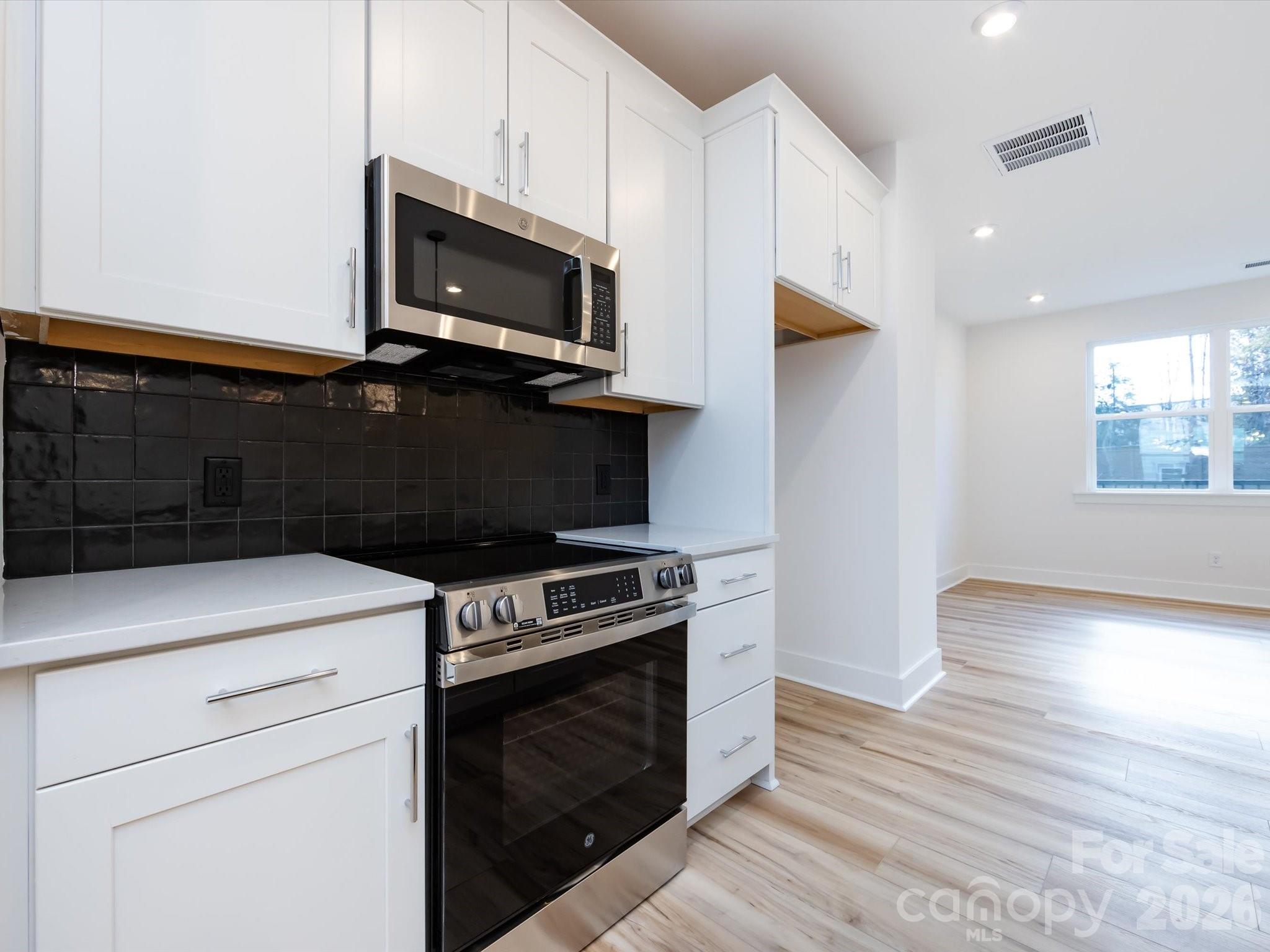 7022 Impulse Court — Charlotte