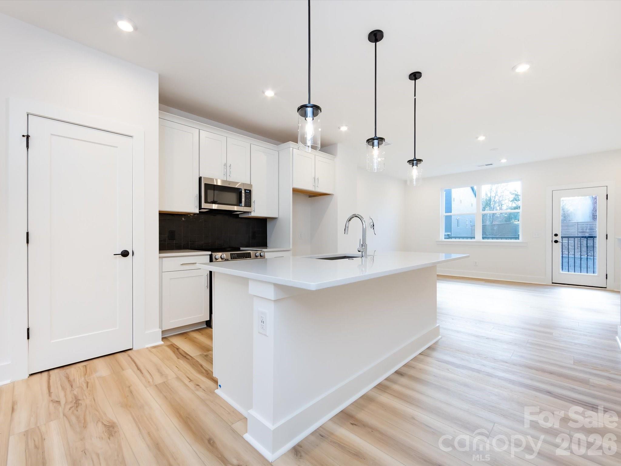 7022 Impulse Court — Charlotte