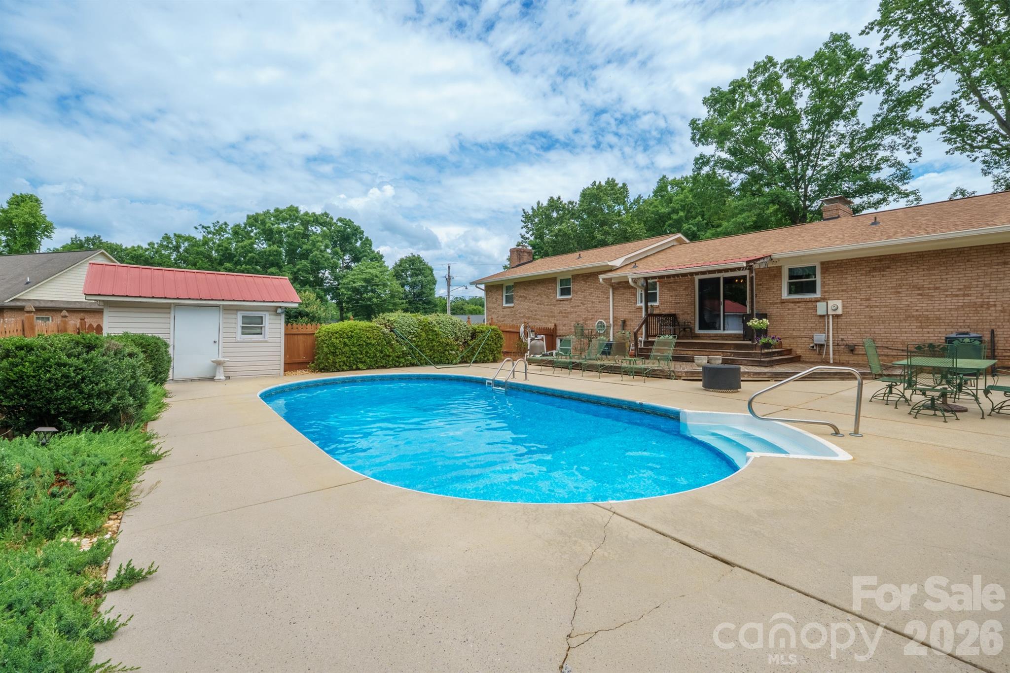 201 Wellington Drive — Lincolnton