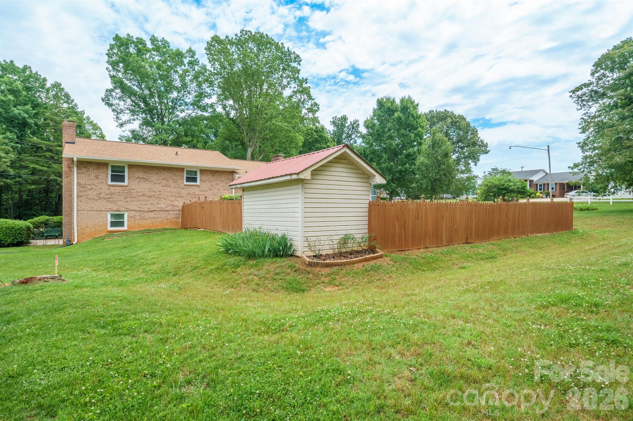 201 Wellington Drive — Lincolnton