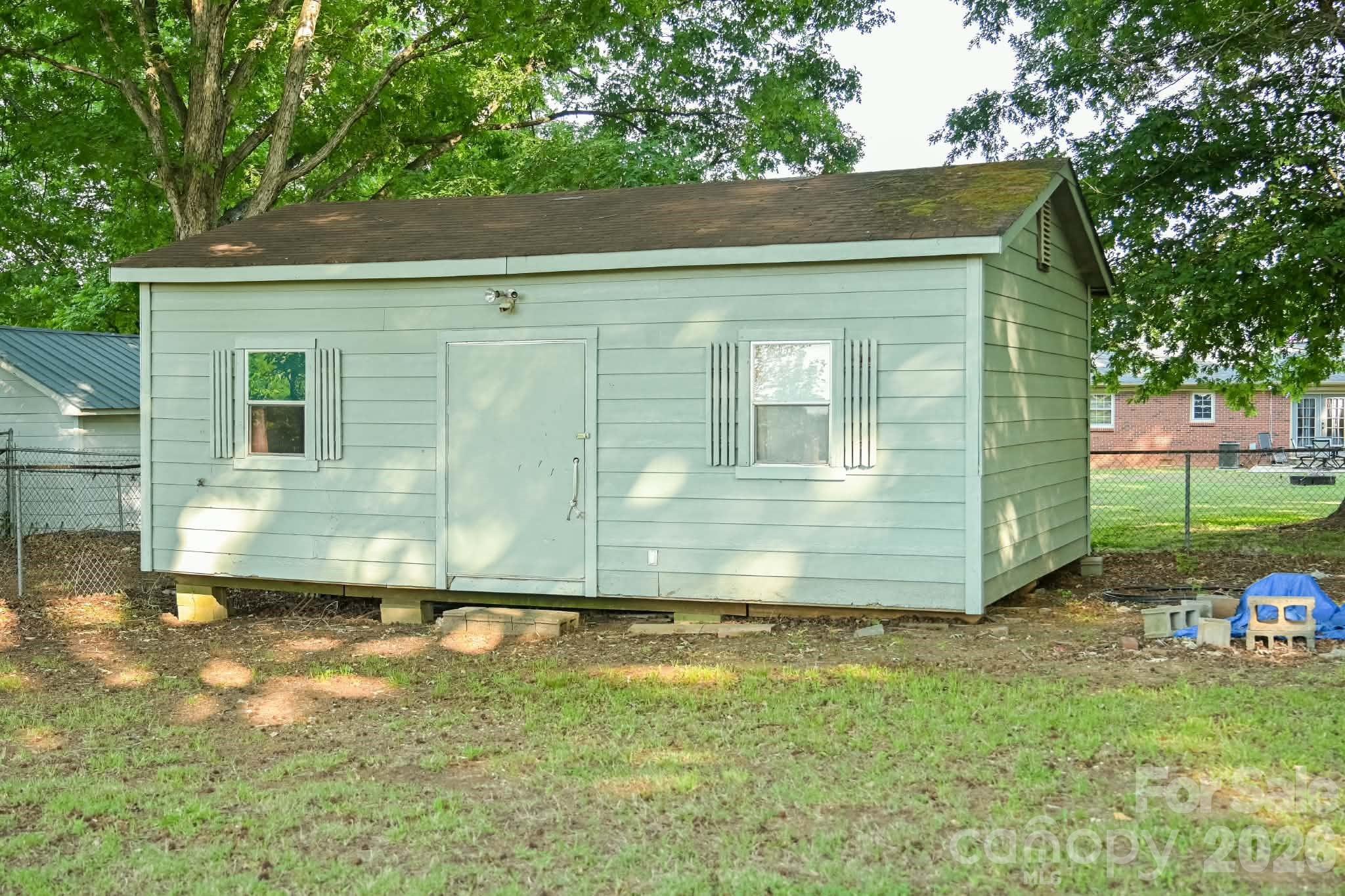 6005 Penndale Drive — Shelby