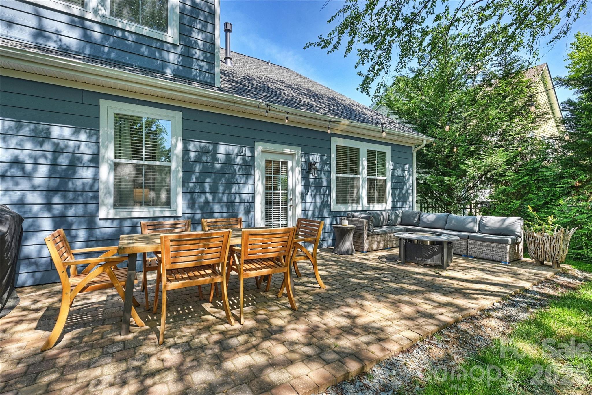 1405 Ridge Haven Road — Waxhaw