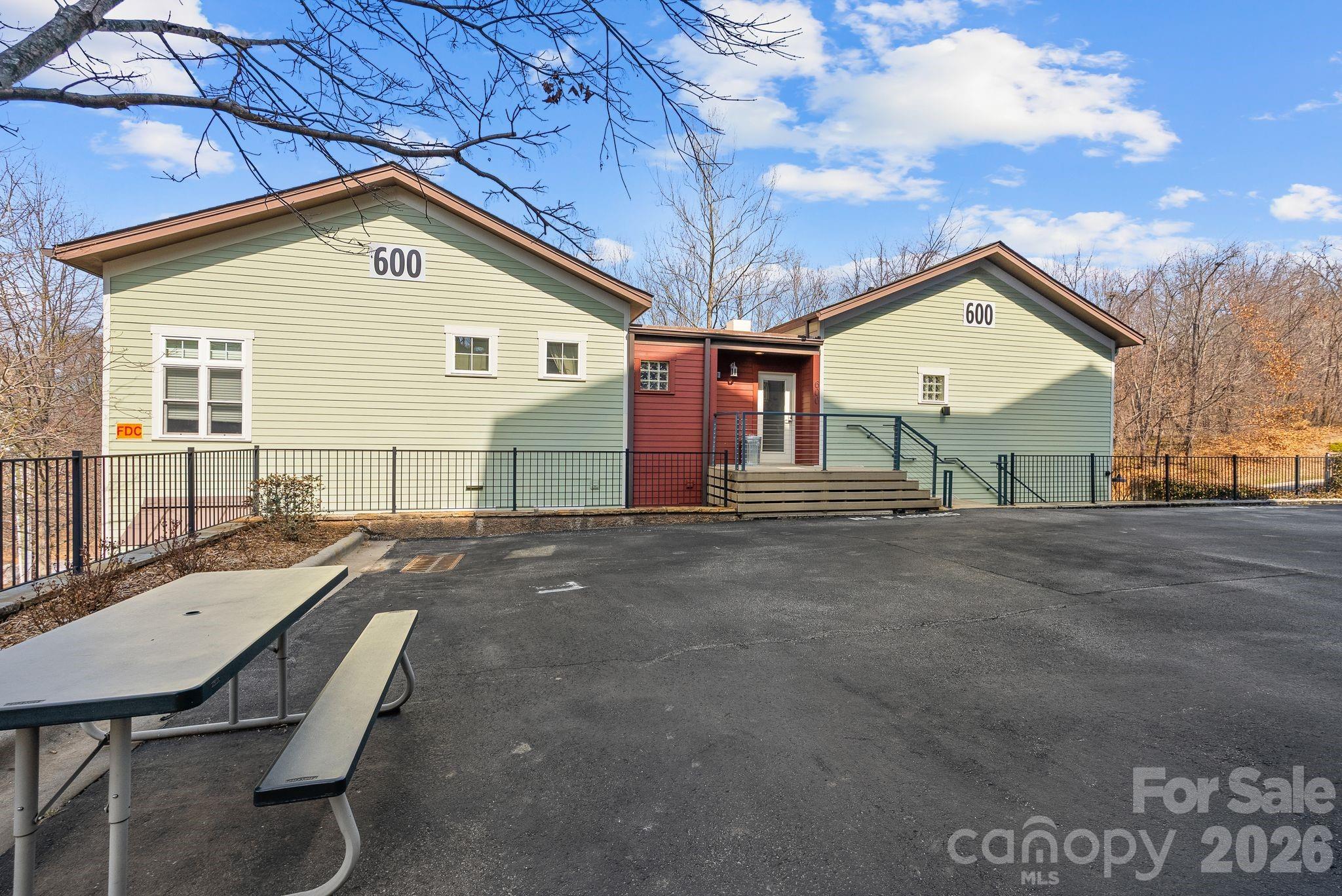 600 N Skyloft Drive #202 — Asheville