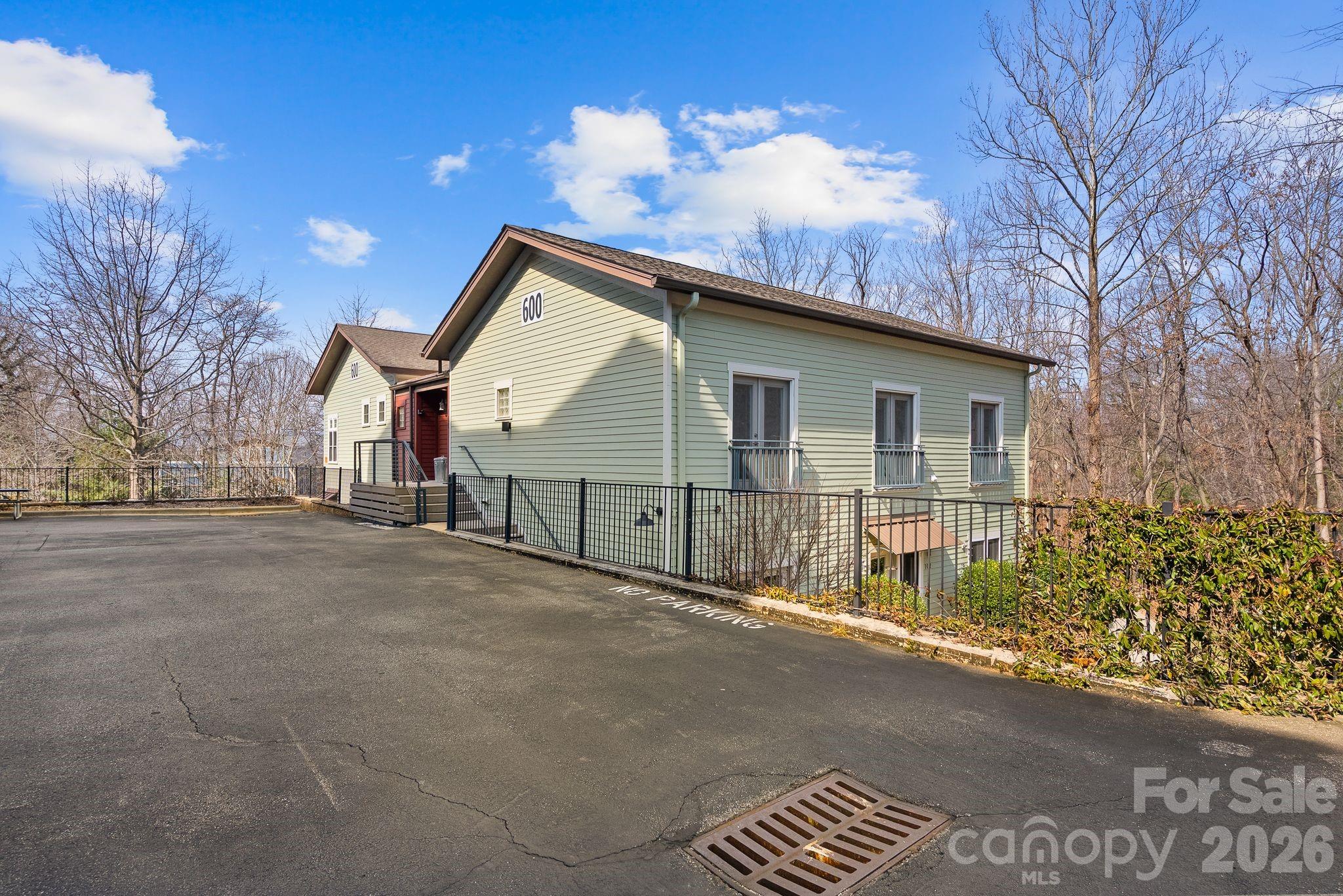 600 N Skyloft Drive #202 — Asheville