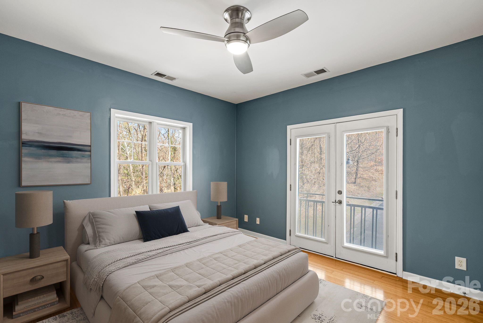 600 N Skyloft Drive #202 — Asheville