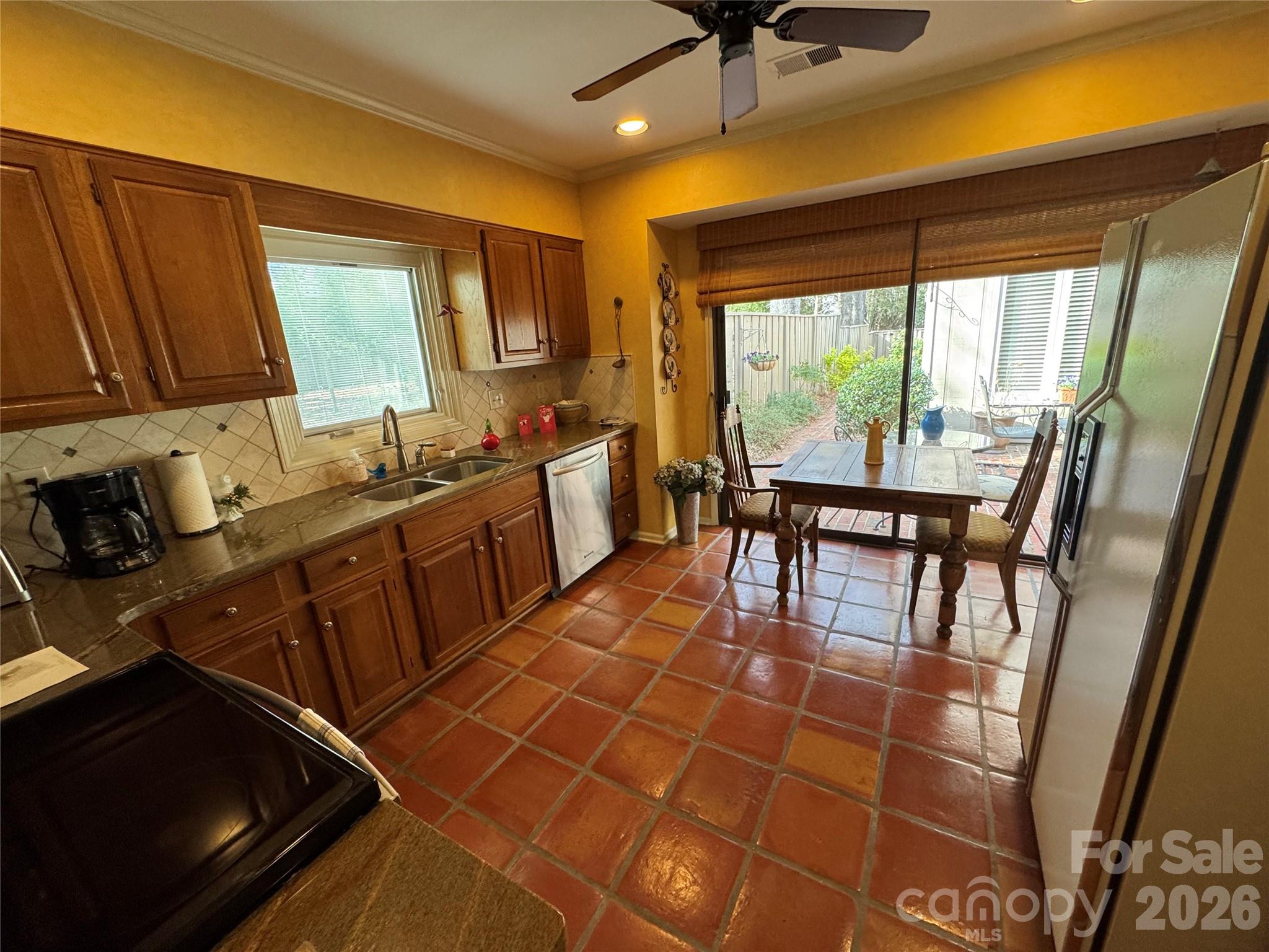 4913 Torrey Pines Court — Charlotte