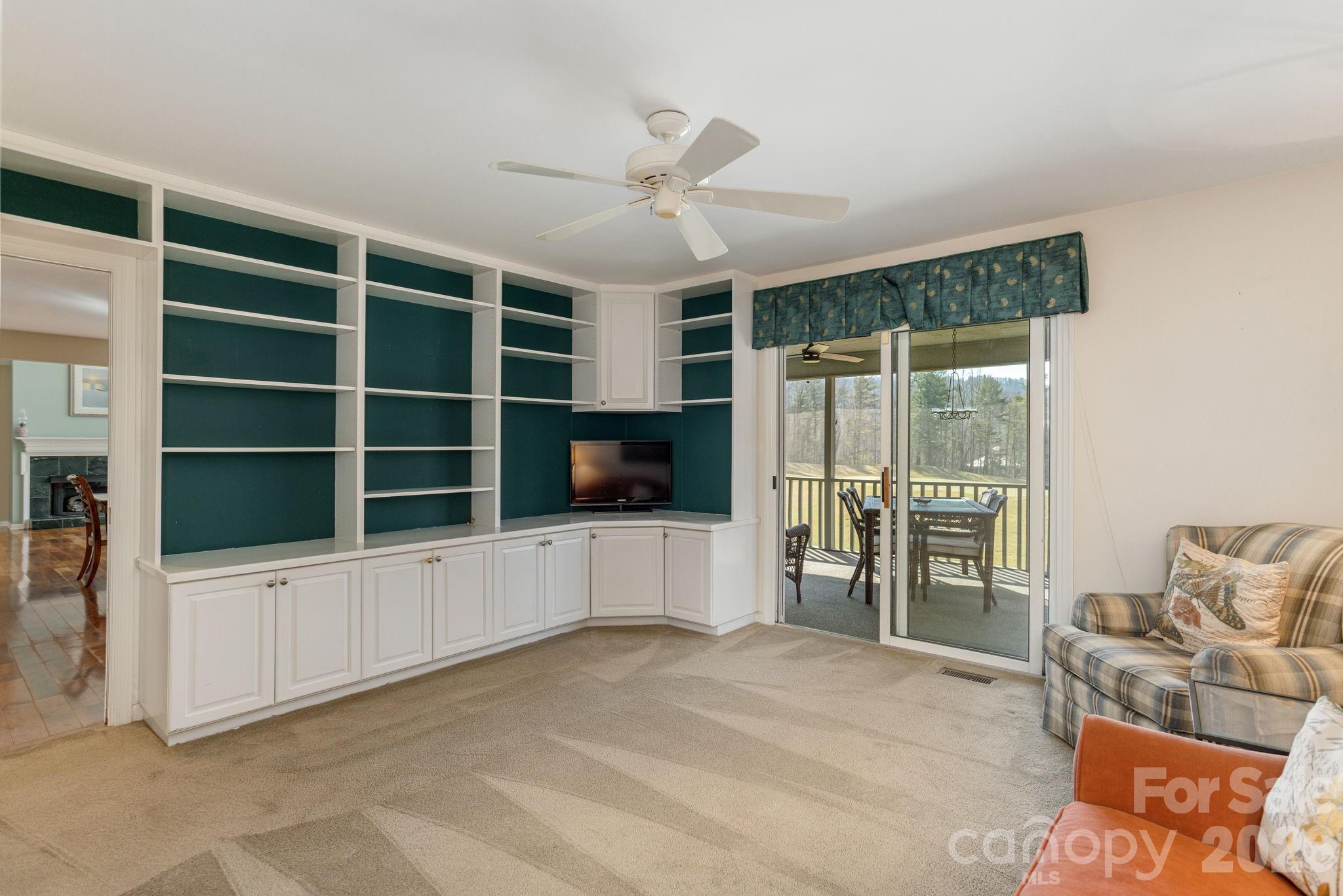 132 Broadmoor Drive #V-1 — Flat Rock