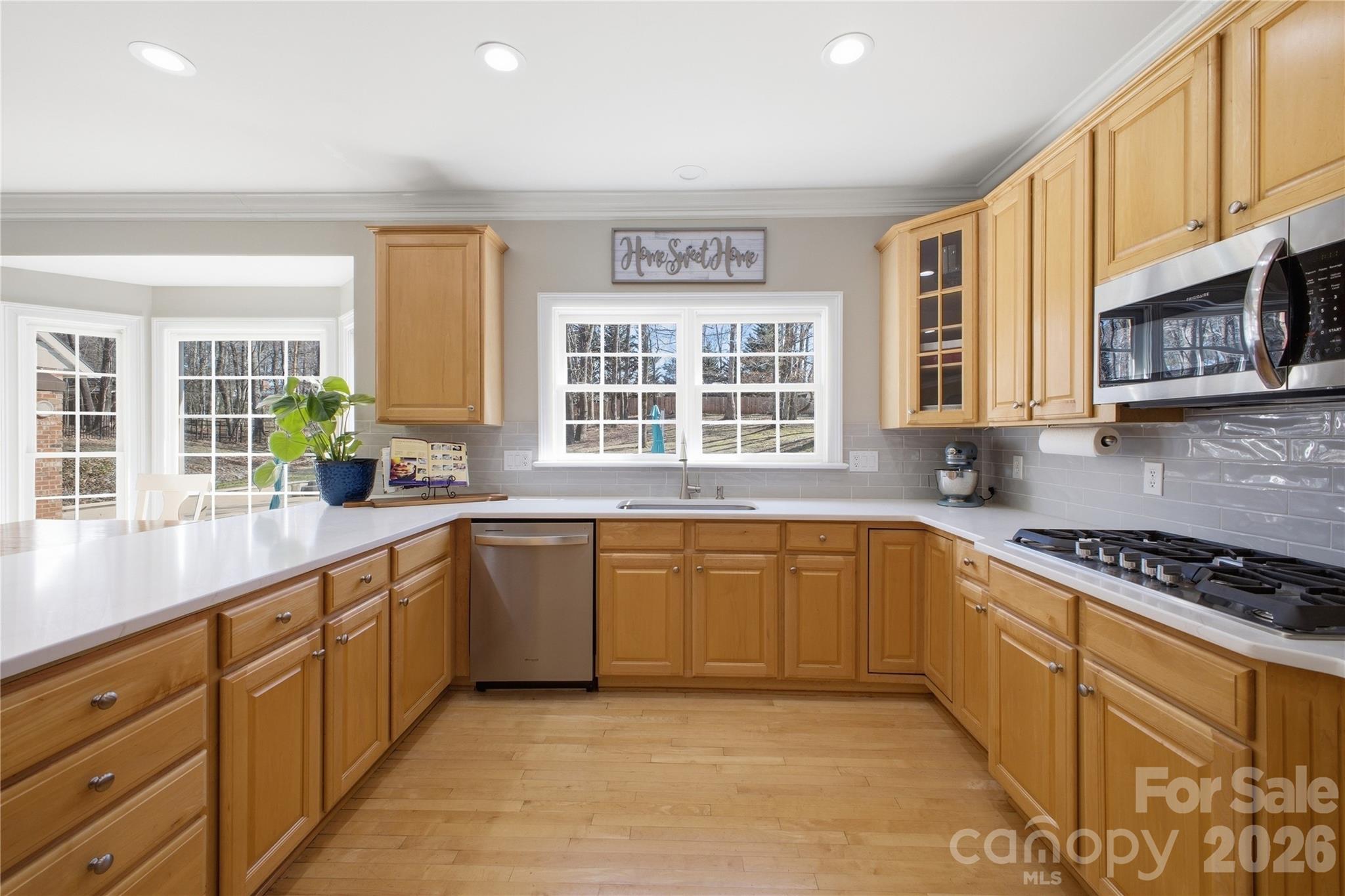 4425 Glen Oaks Drive — Matthews