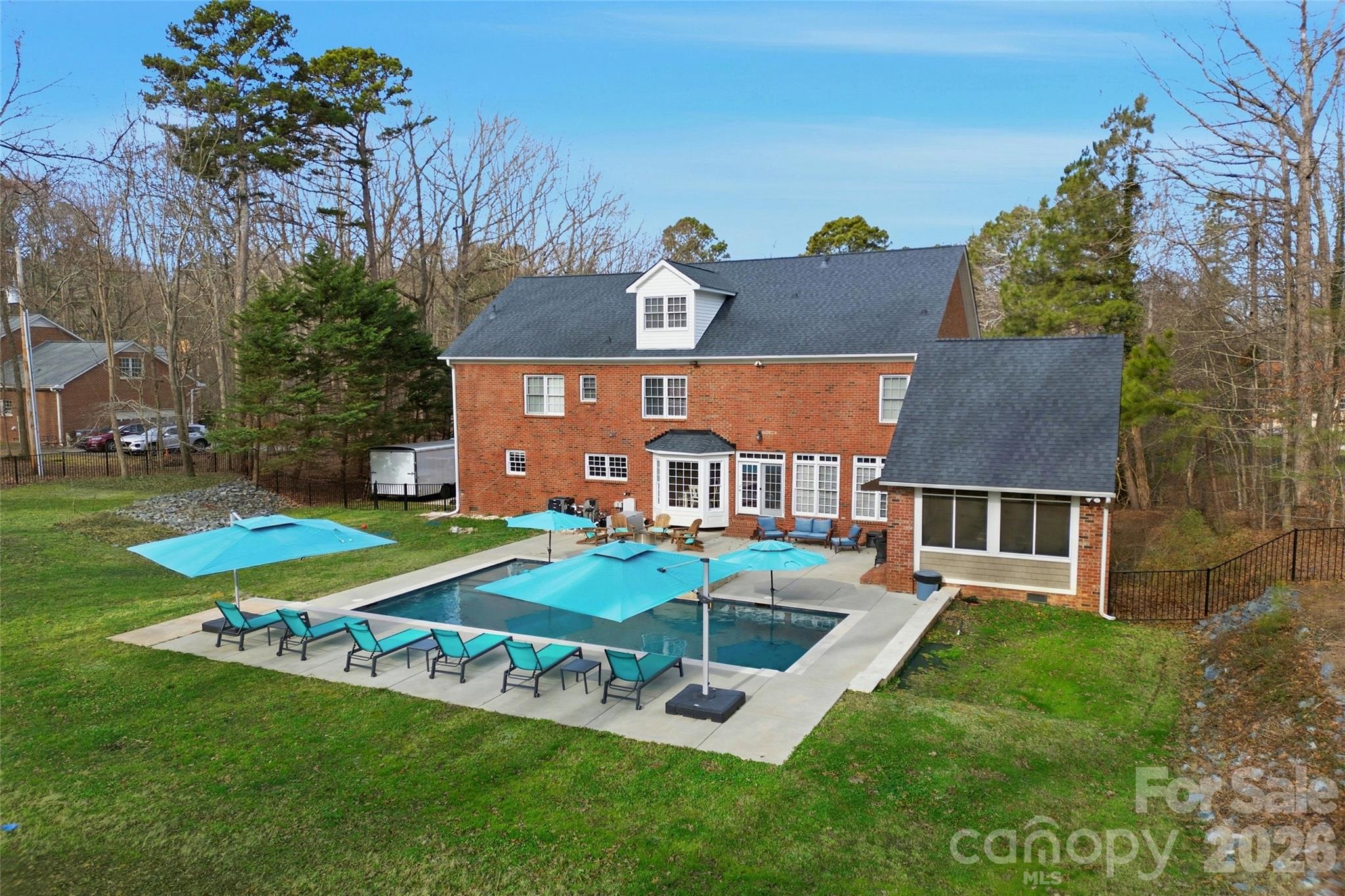 4425 Glen Oaks Drive — Matthews