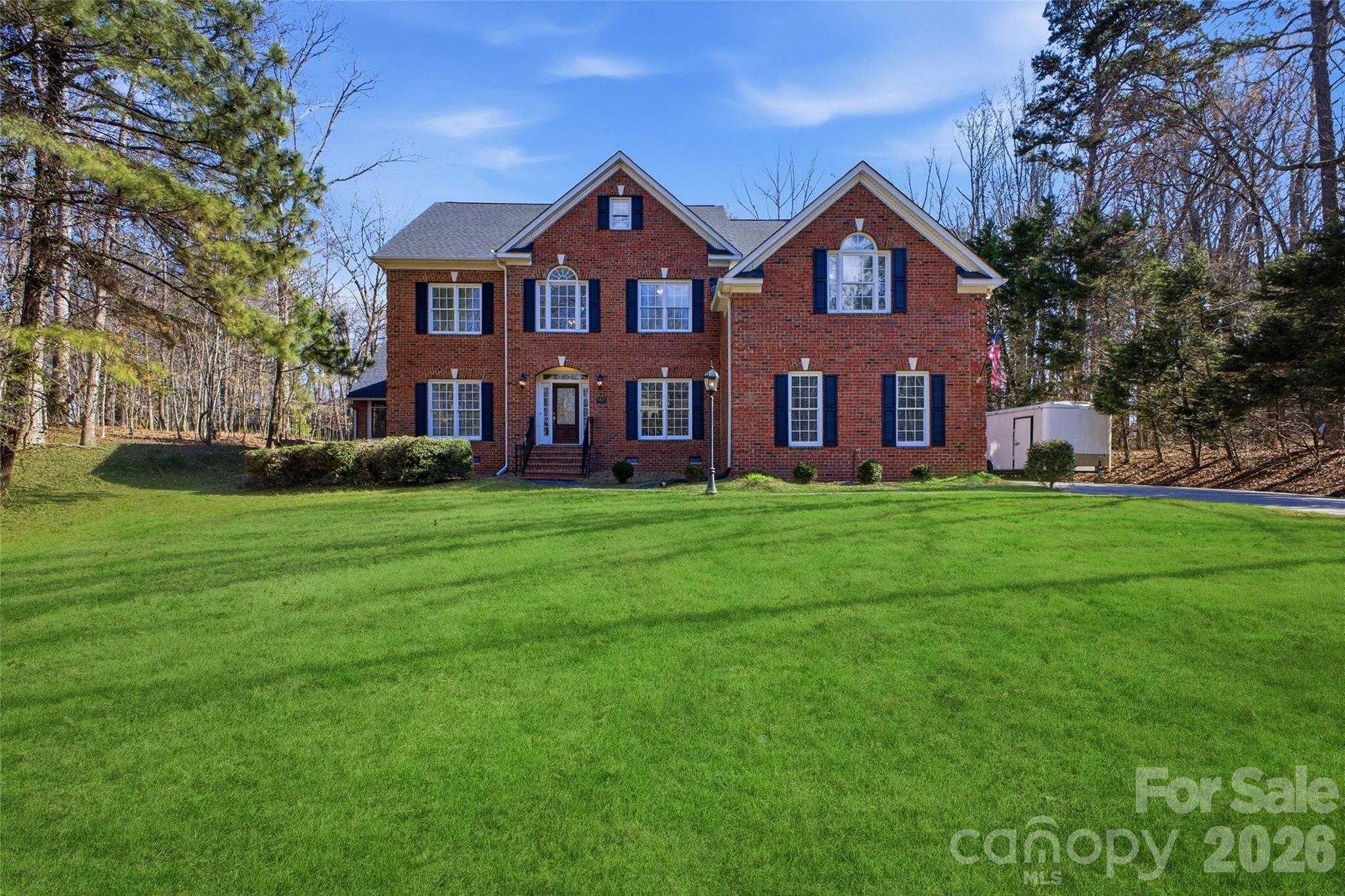 4425 Glen Oaks Drive — Matthews