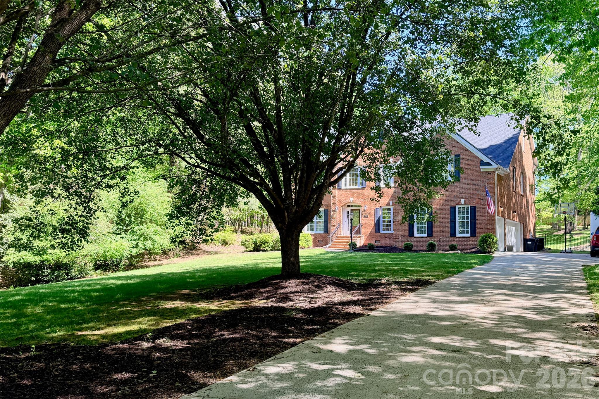 4425 Glen Oaks Drive — Matthews