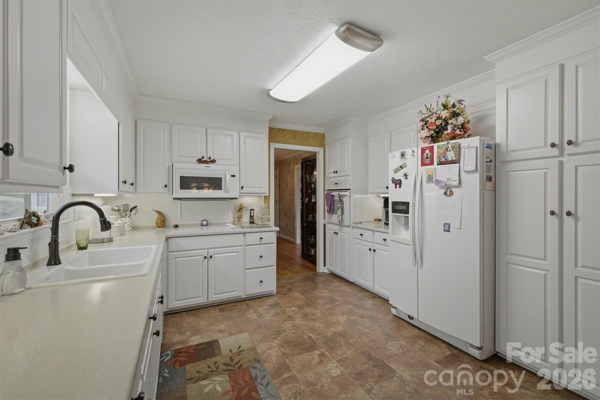 1405 Lower Creek Drive NE — Lenoir