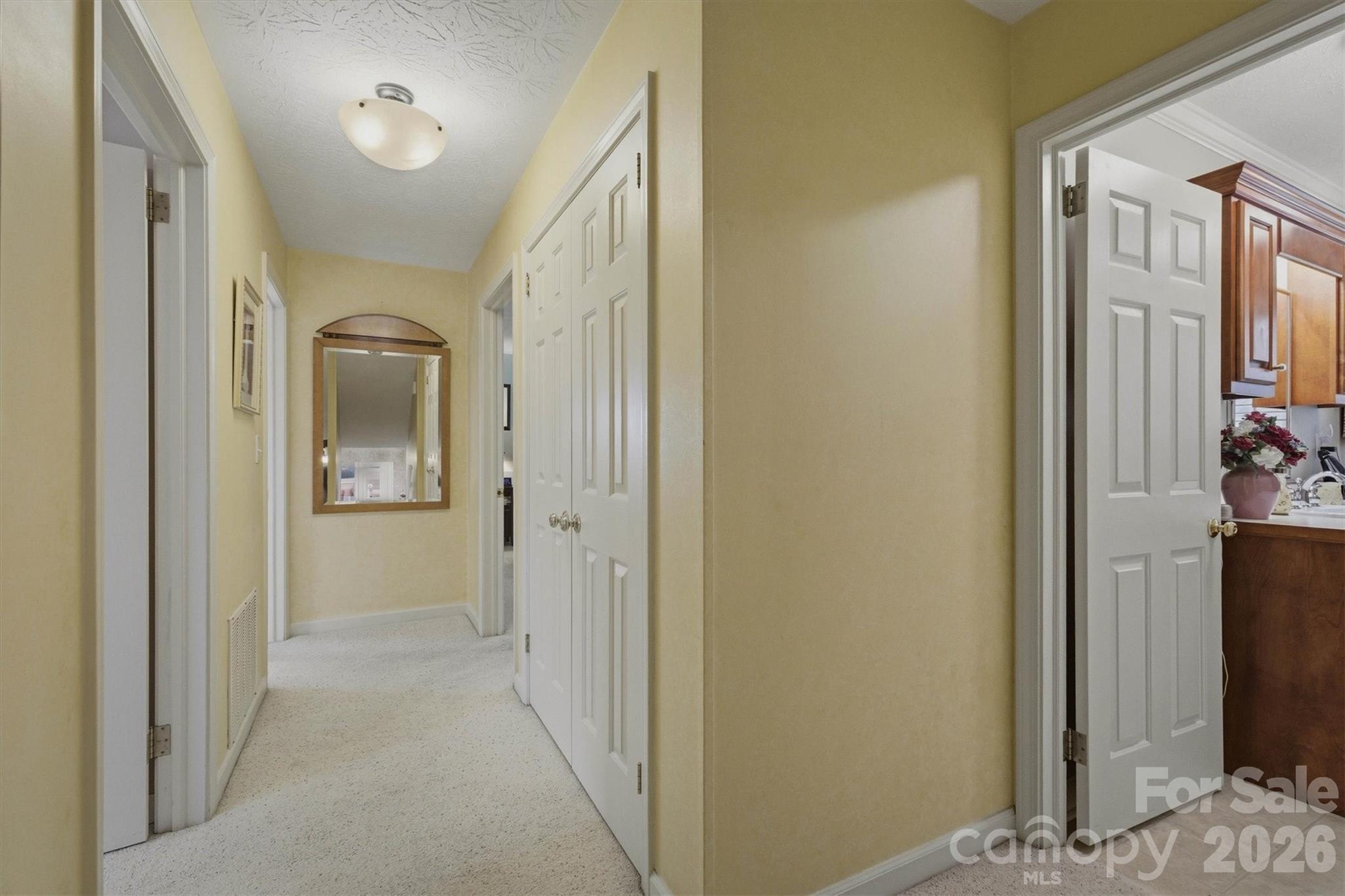 1405 Lower Creek Drive NE — Lenoir