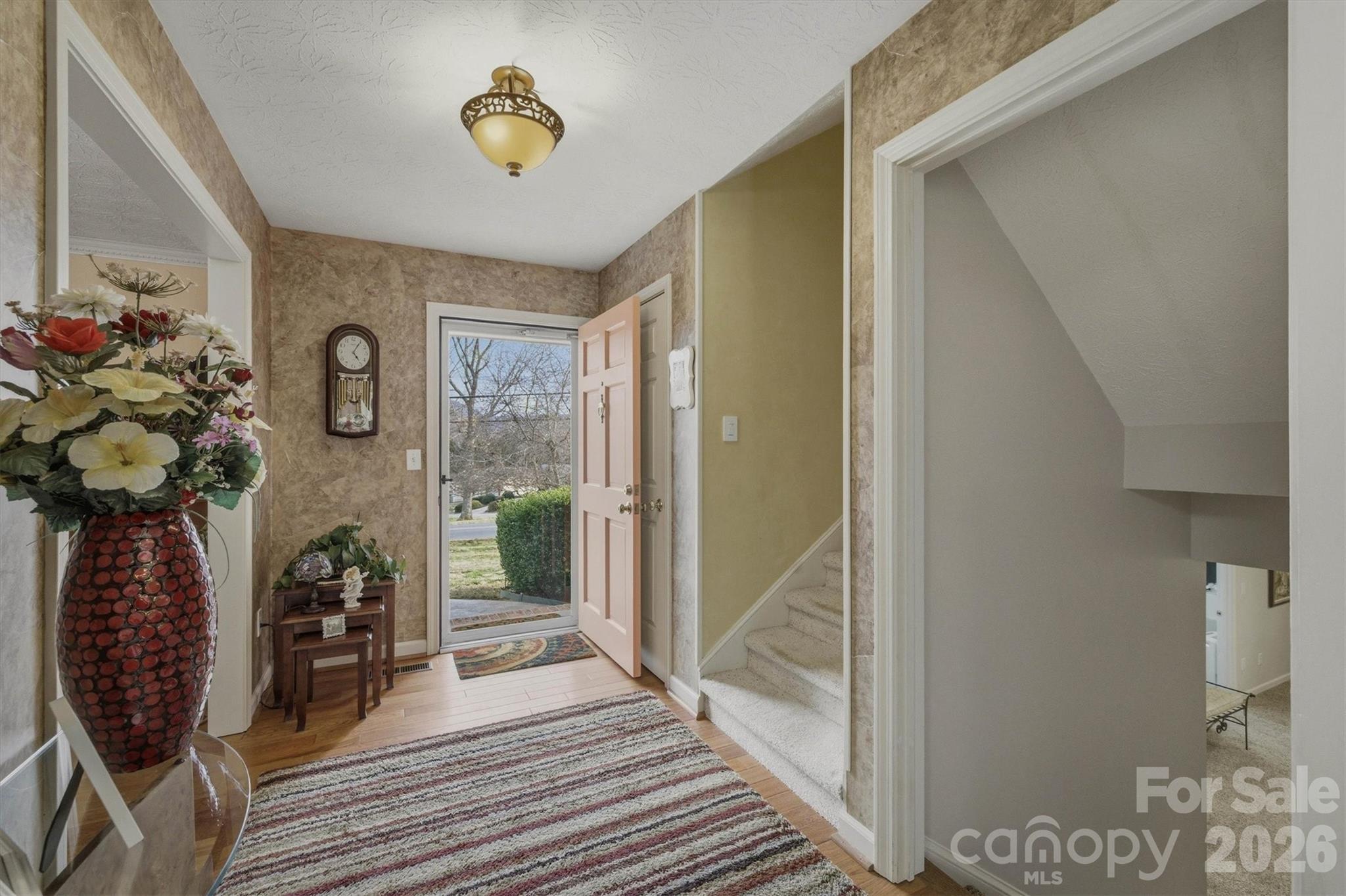 1405 Lower Creek Drive NE — Lenoir