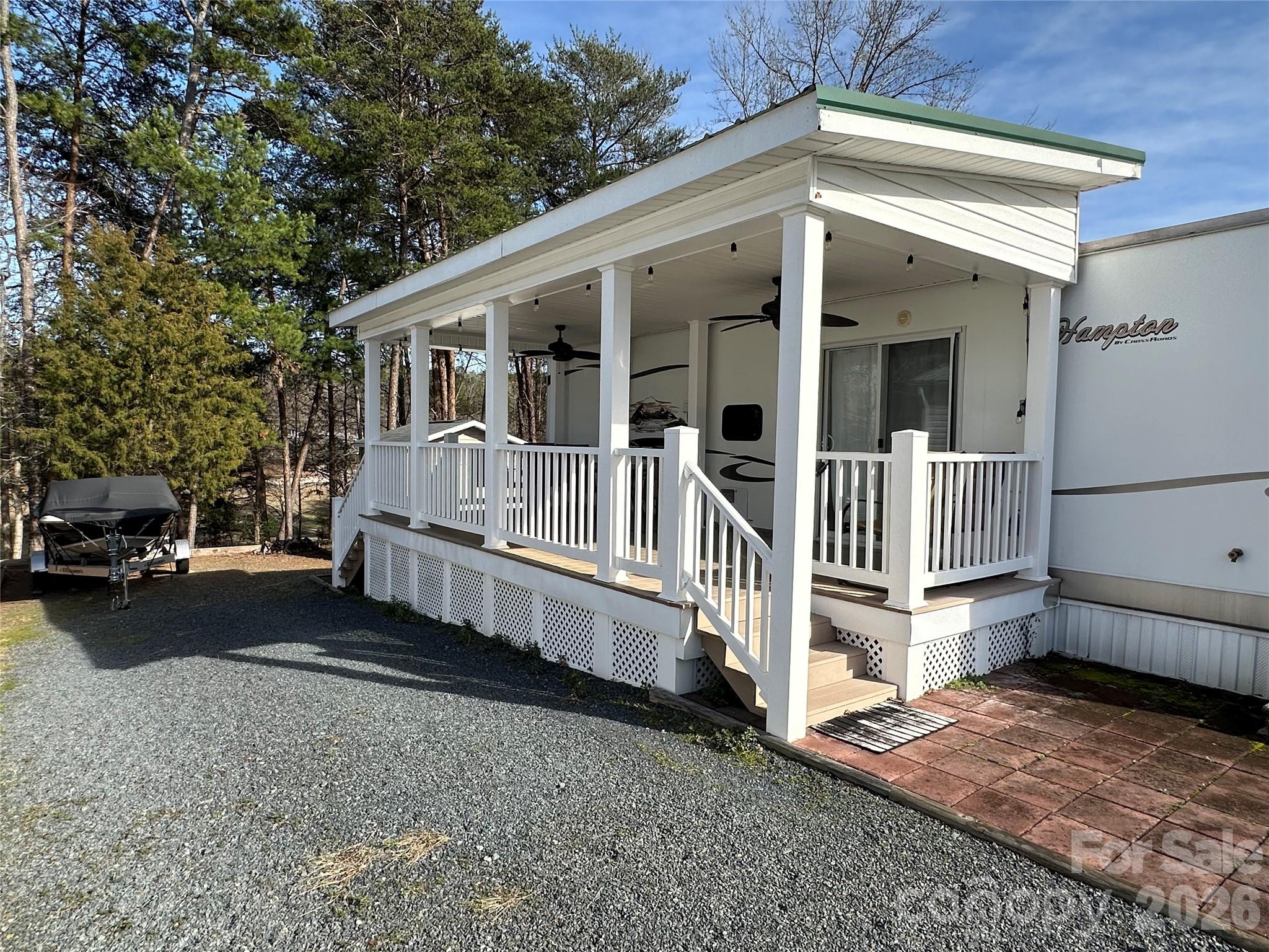 125 Cardinal Avenue — New London