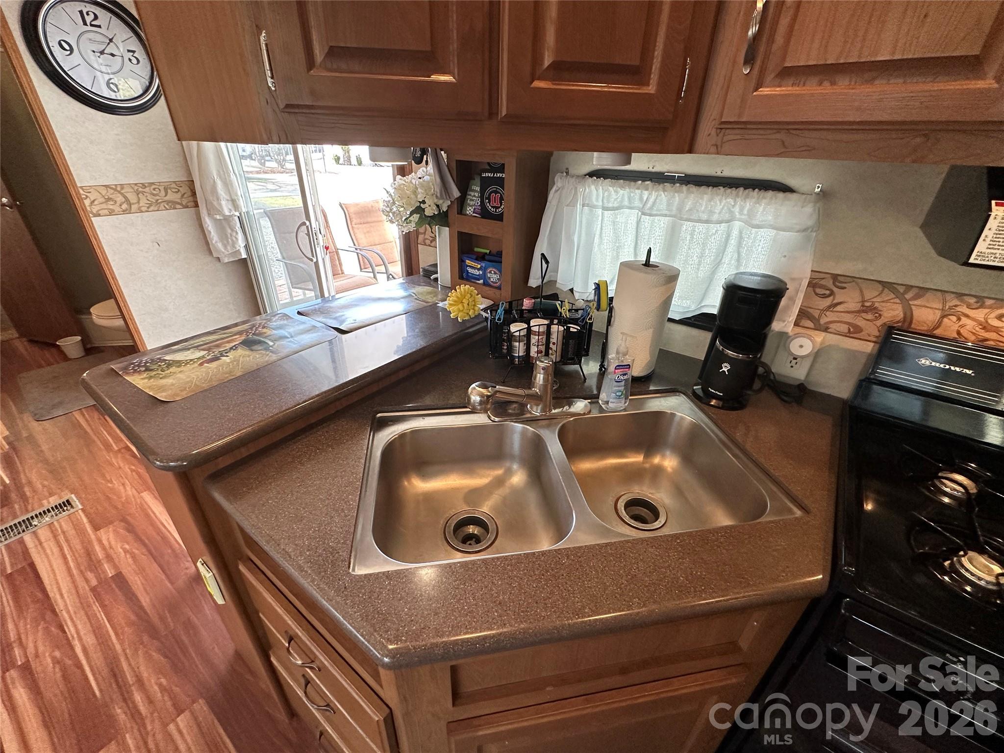 125 Cardinal Avenue — New London