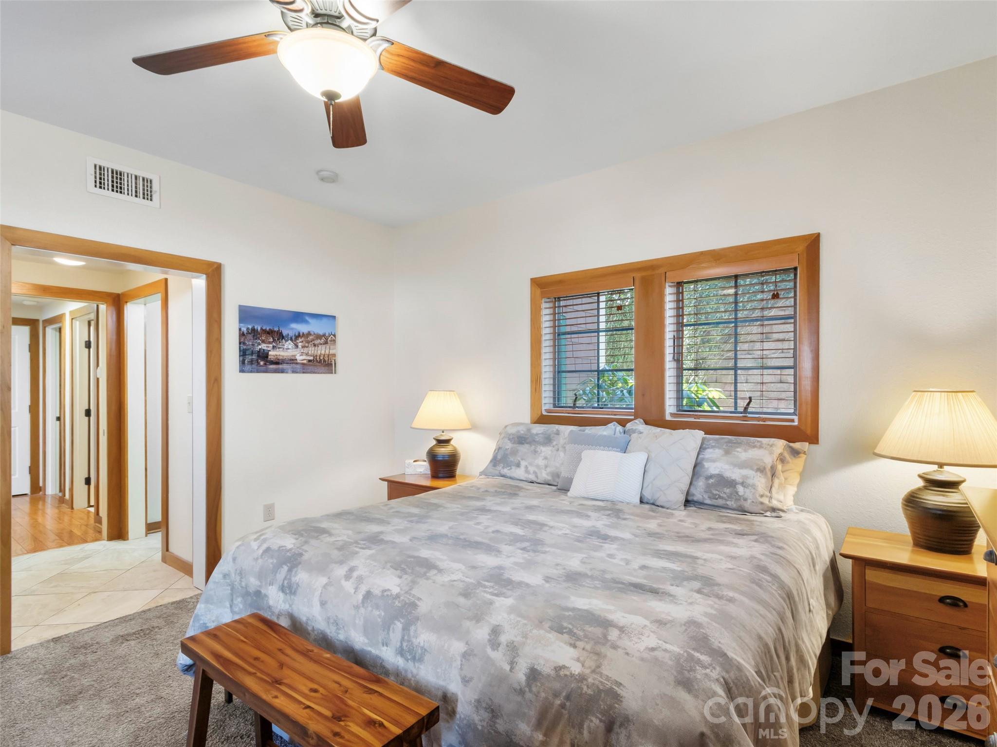 61 Creekside Way #G-101 — Burnsville