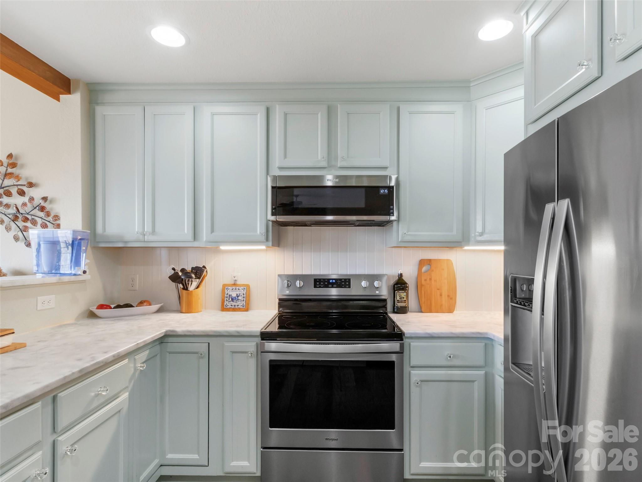 61 Creekside Way #G-101 — Burnsville