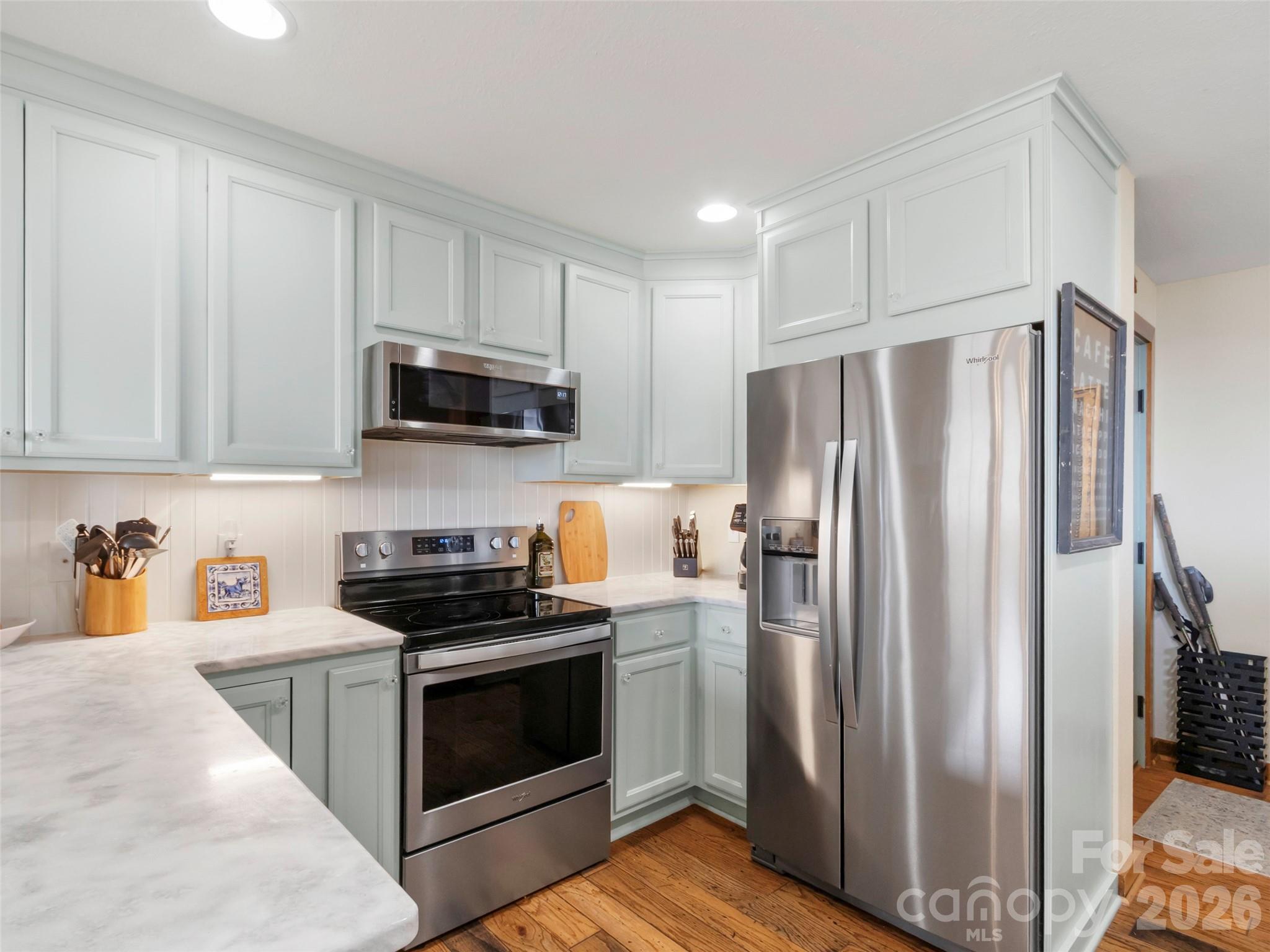 61 Creekside Way #G-101 — Burnsville