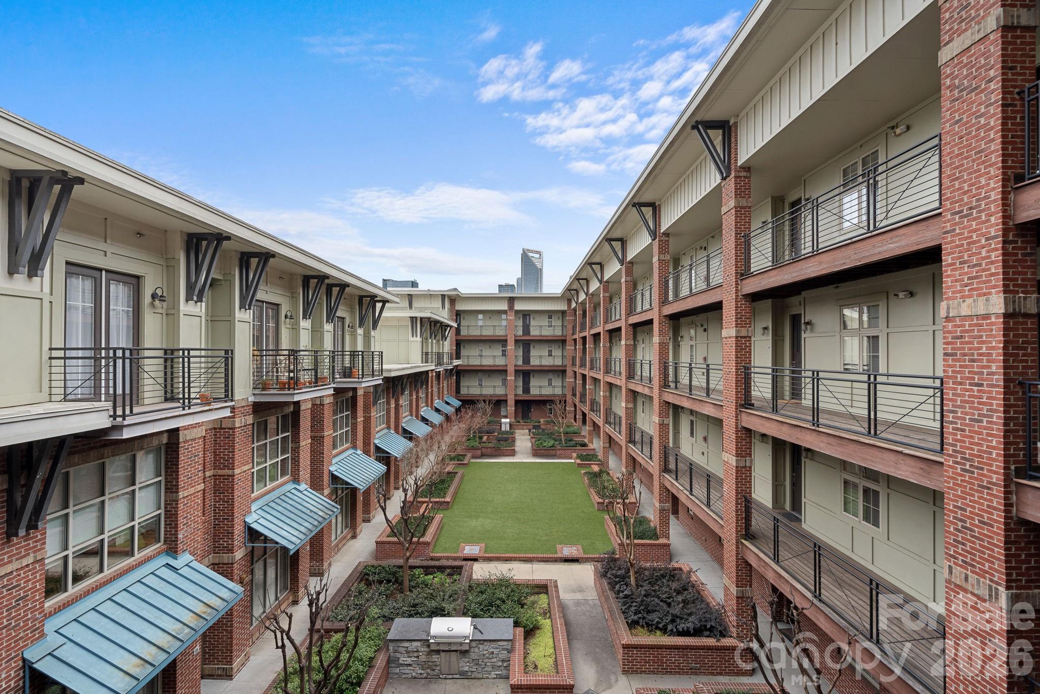 1101 W 1st Street #315 — Charlotte