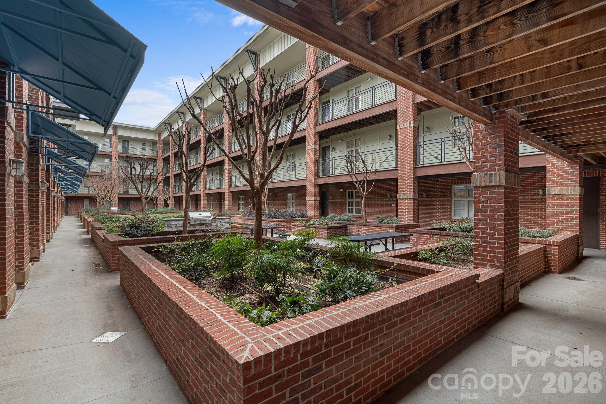 1101 W 1st Street #315 — Charlotte
