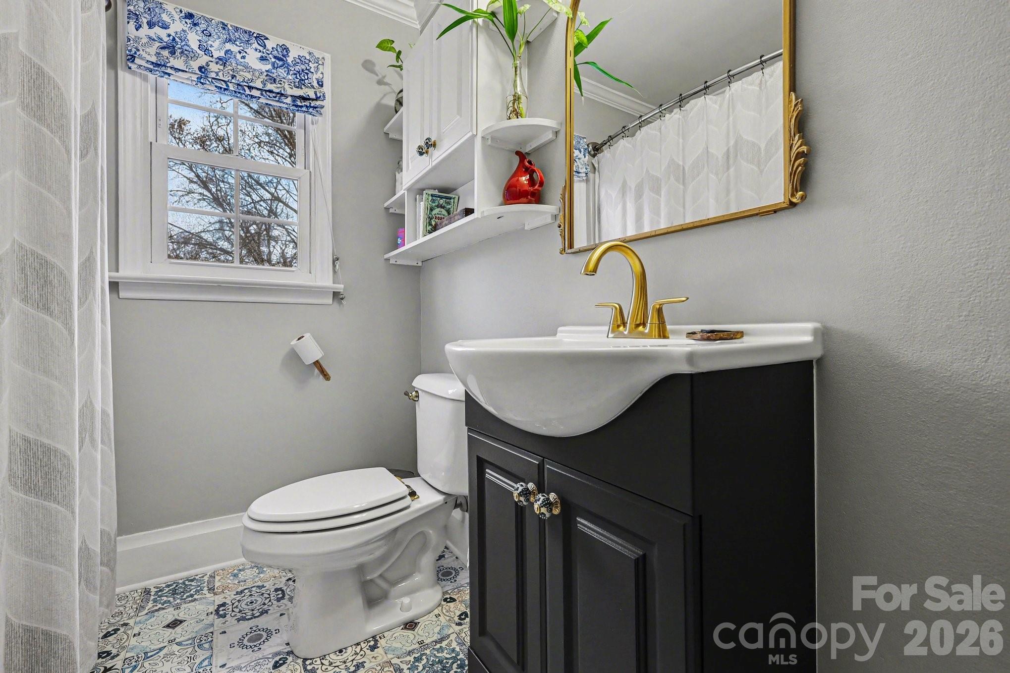 237 Jefferson Avenue NE — Concord