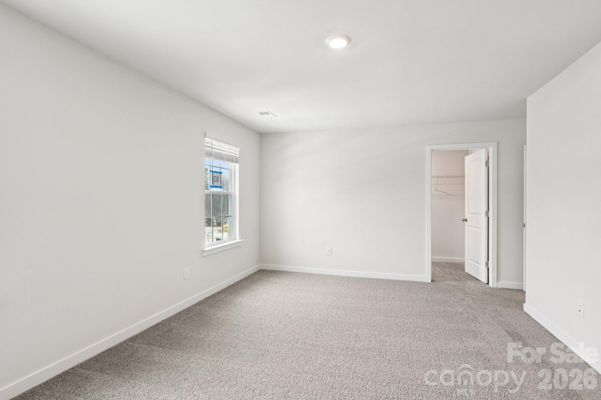 1447 Mammoth Road — Hickory