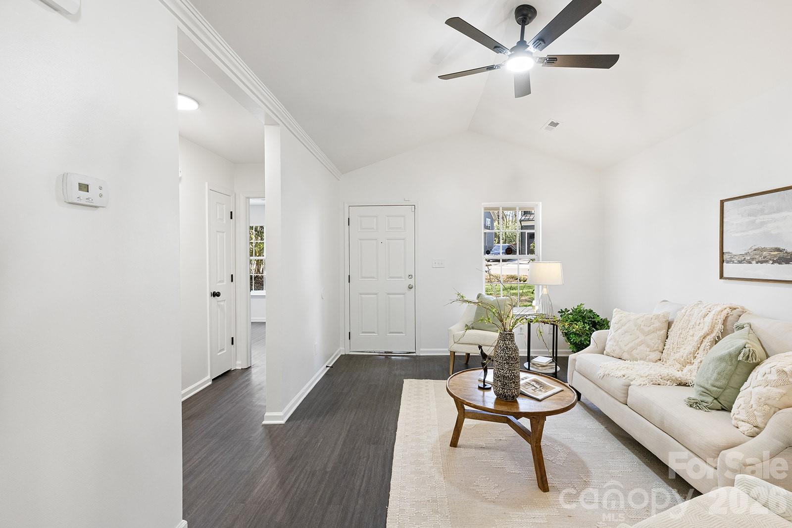 913 Tennyson Drive — Charlotte