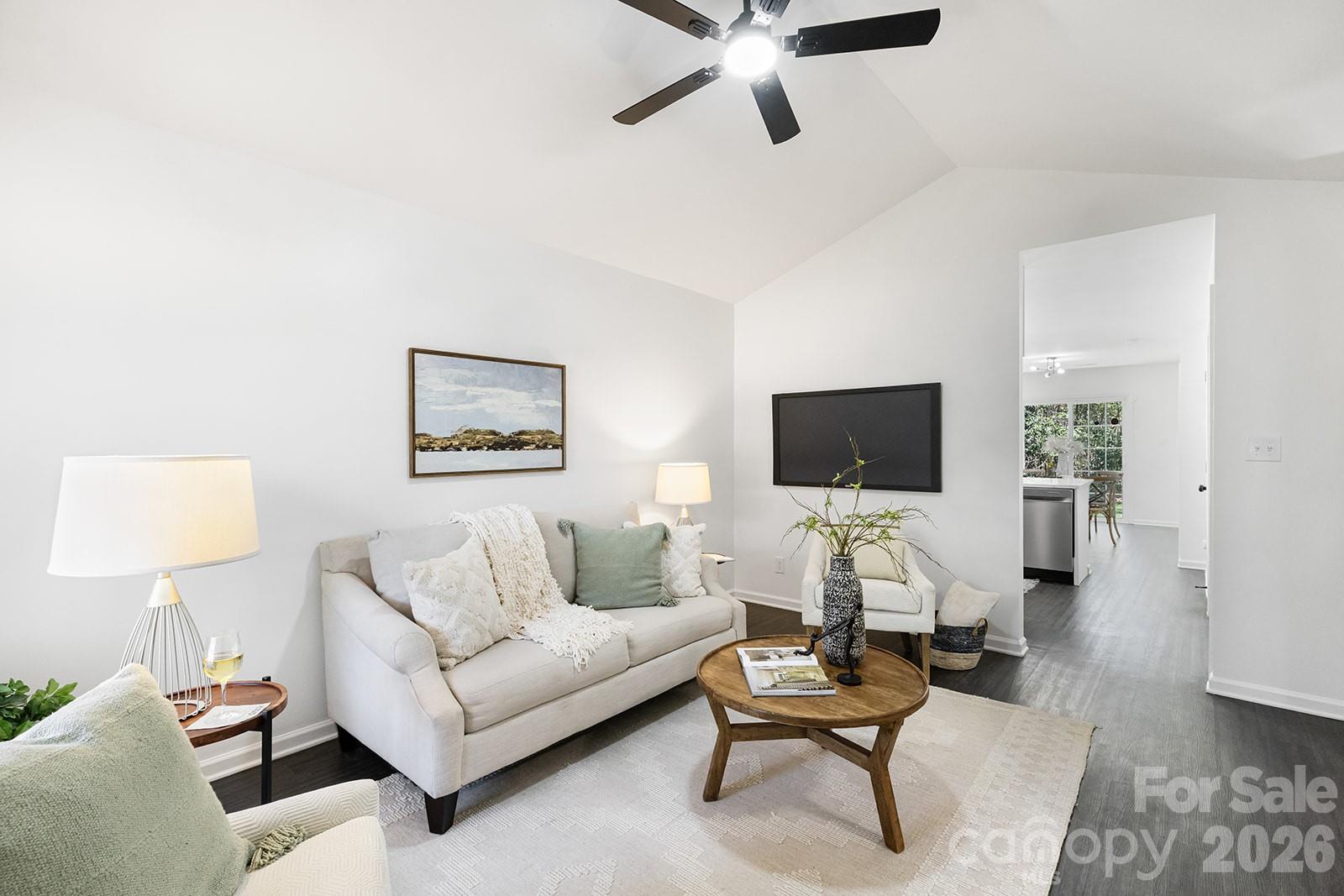 913 Tennyson Drive — Charlotte