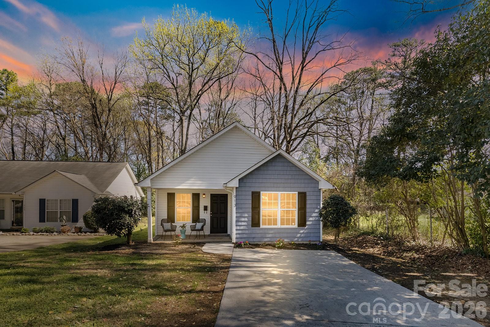 913 Tennyson Drive — Charlotte