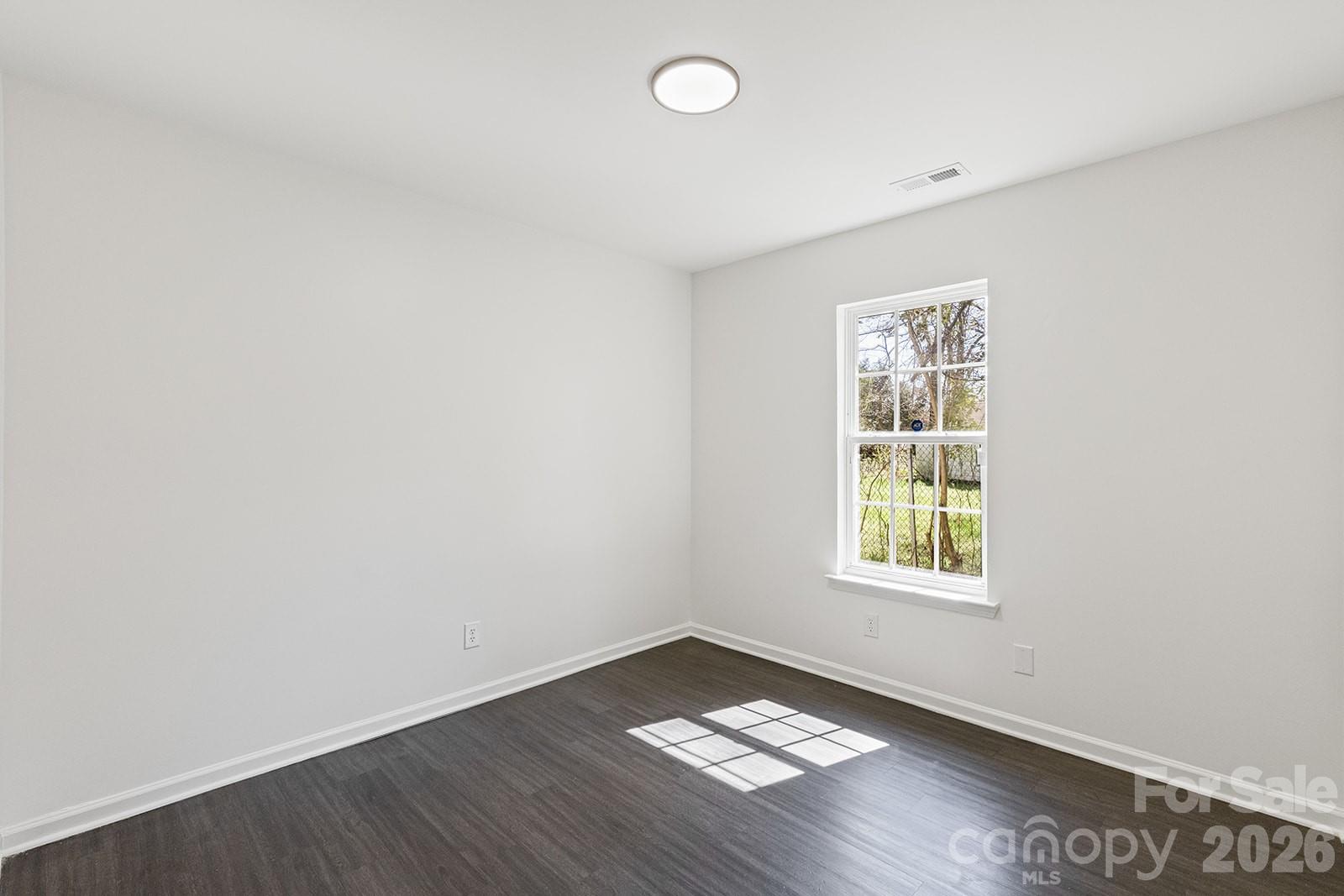 913 Tennyson Drive — Charlotte