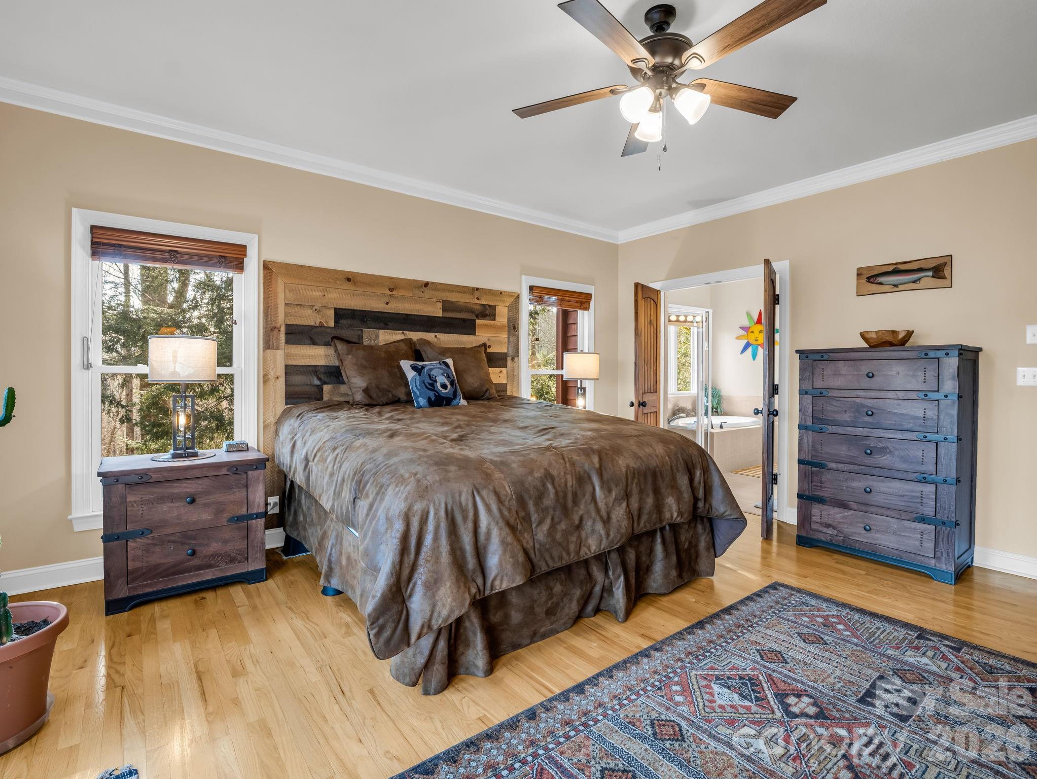 140 Mount Hebron Road — Hendersonville