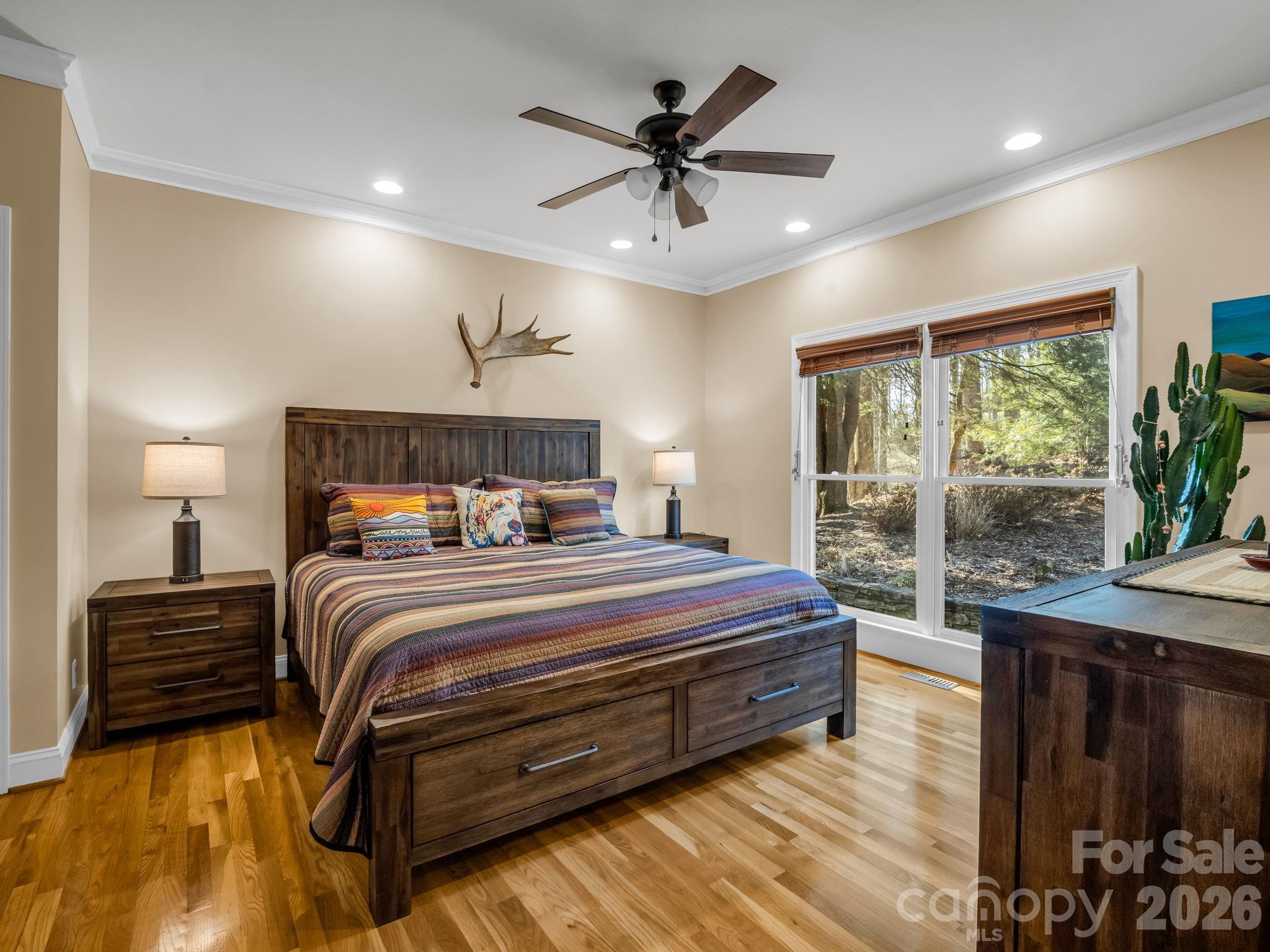 140 Mount Hebron Road — Hendersonville