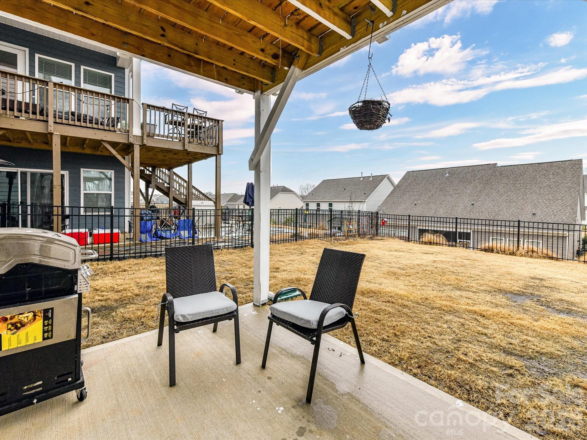 118 Winterberry Street — Mooresville
