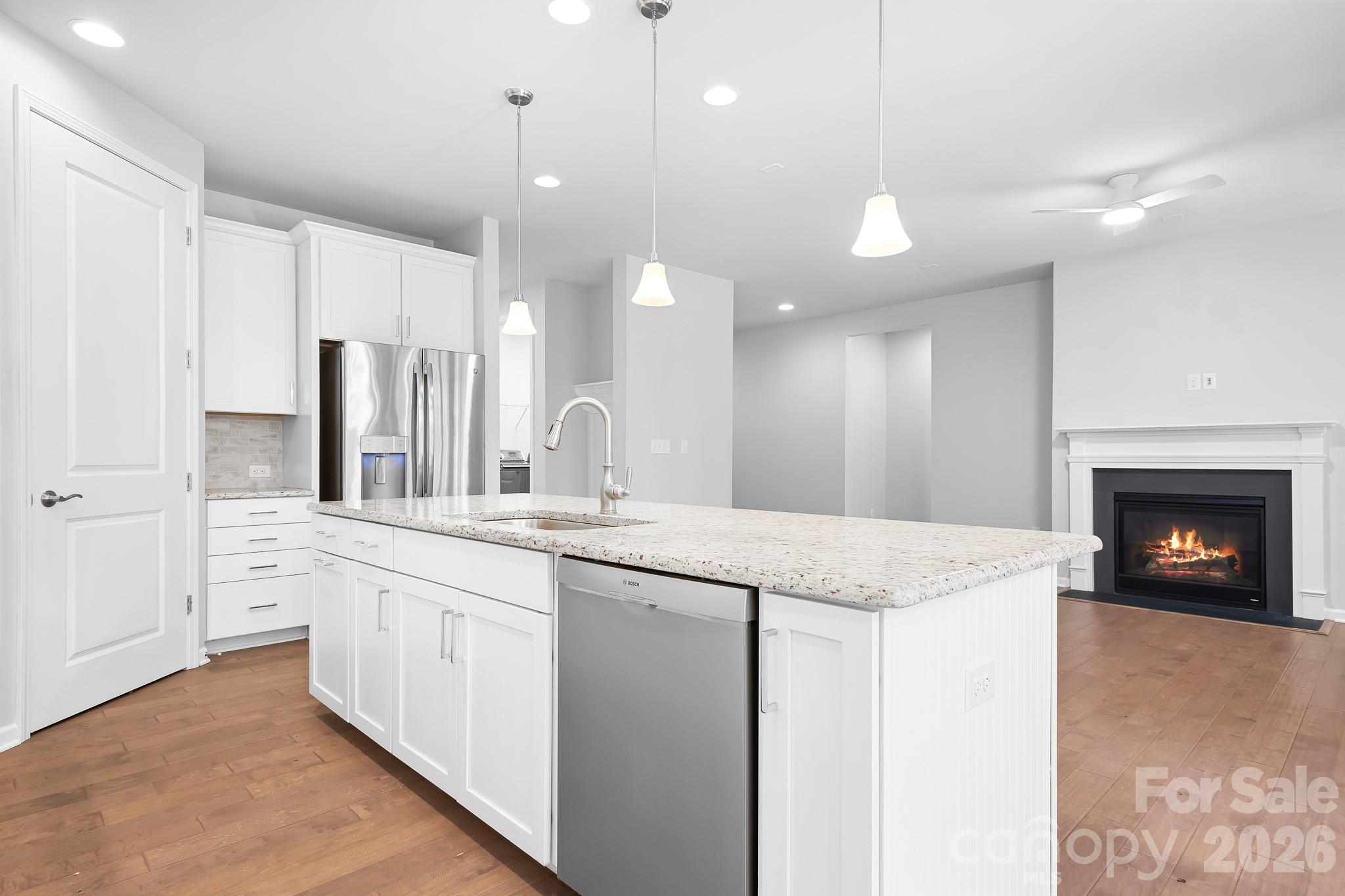 8911 Bur Lane — Huntersville