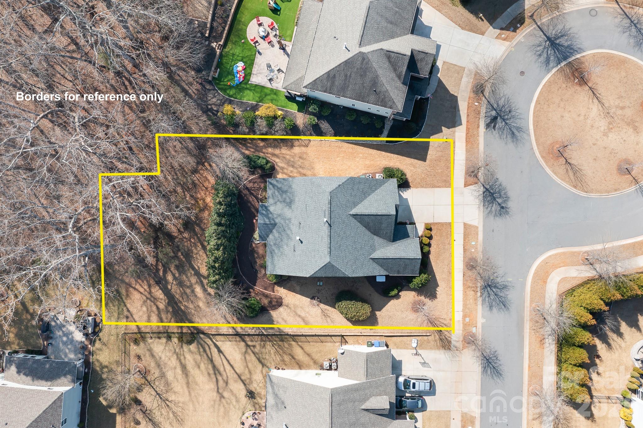 8911 Bur Lane — Huntersville