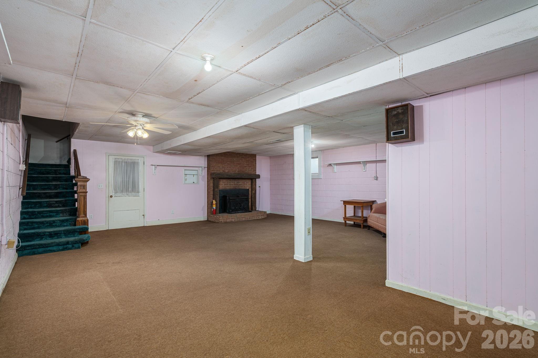 221 Lee Black Road — Cherryville